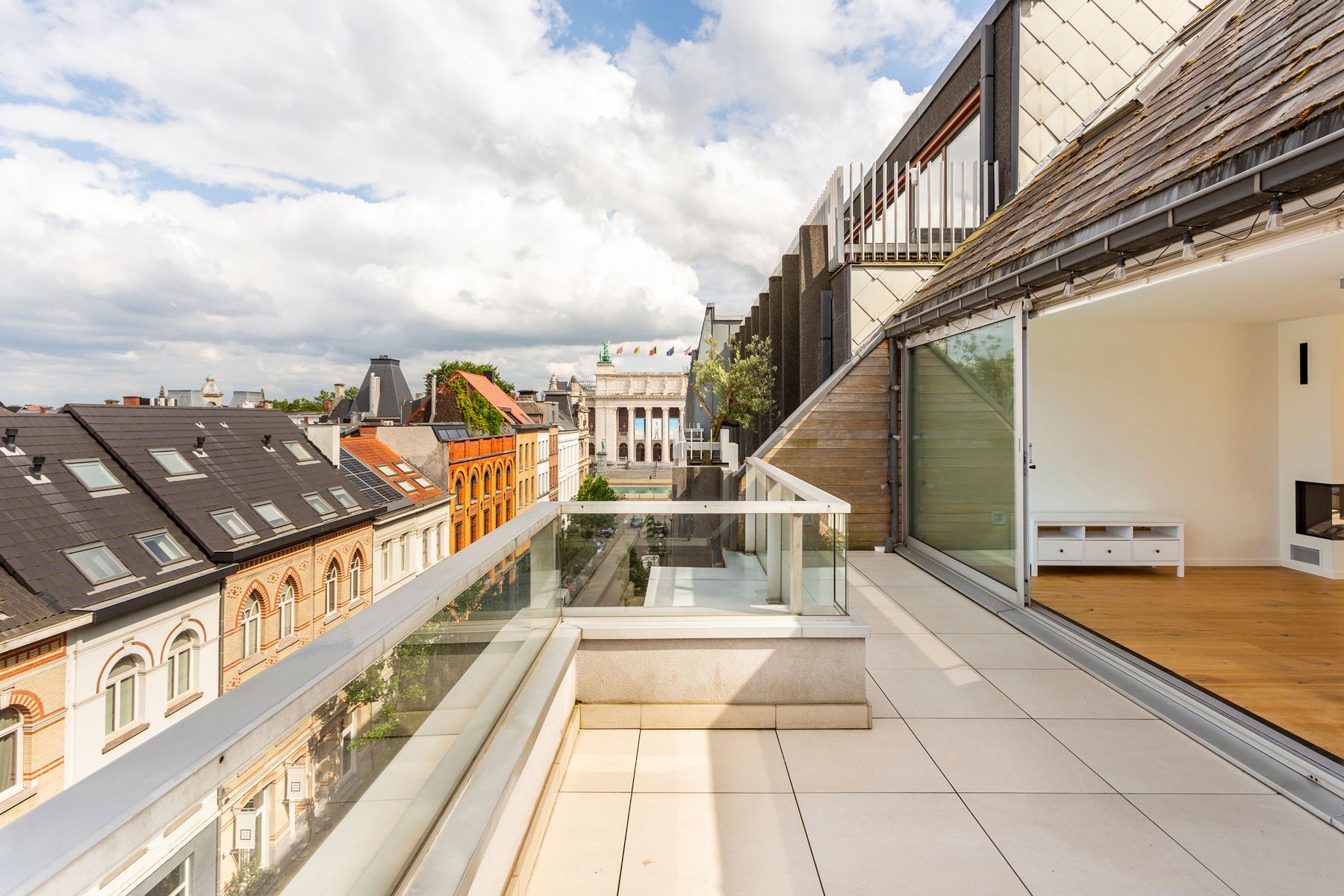 Duplex penthouse op ’t Zuid met 2 ruime terrassen foto {{pictureIndex}}