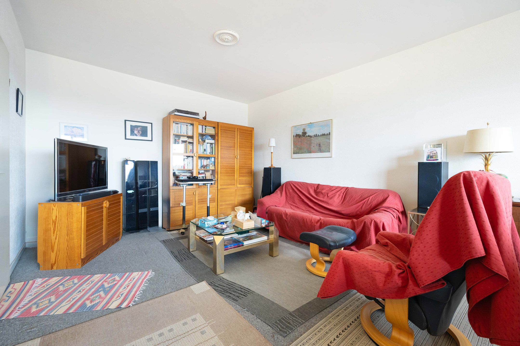 Ruim appartement van ± 100m² met 2 slaapkamers foto 2