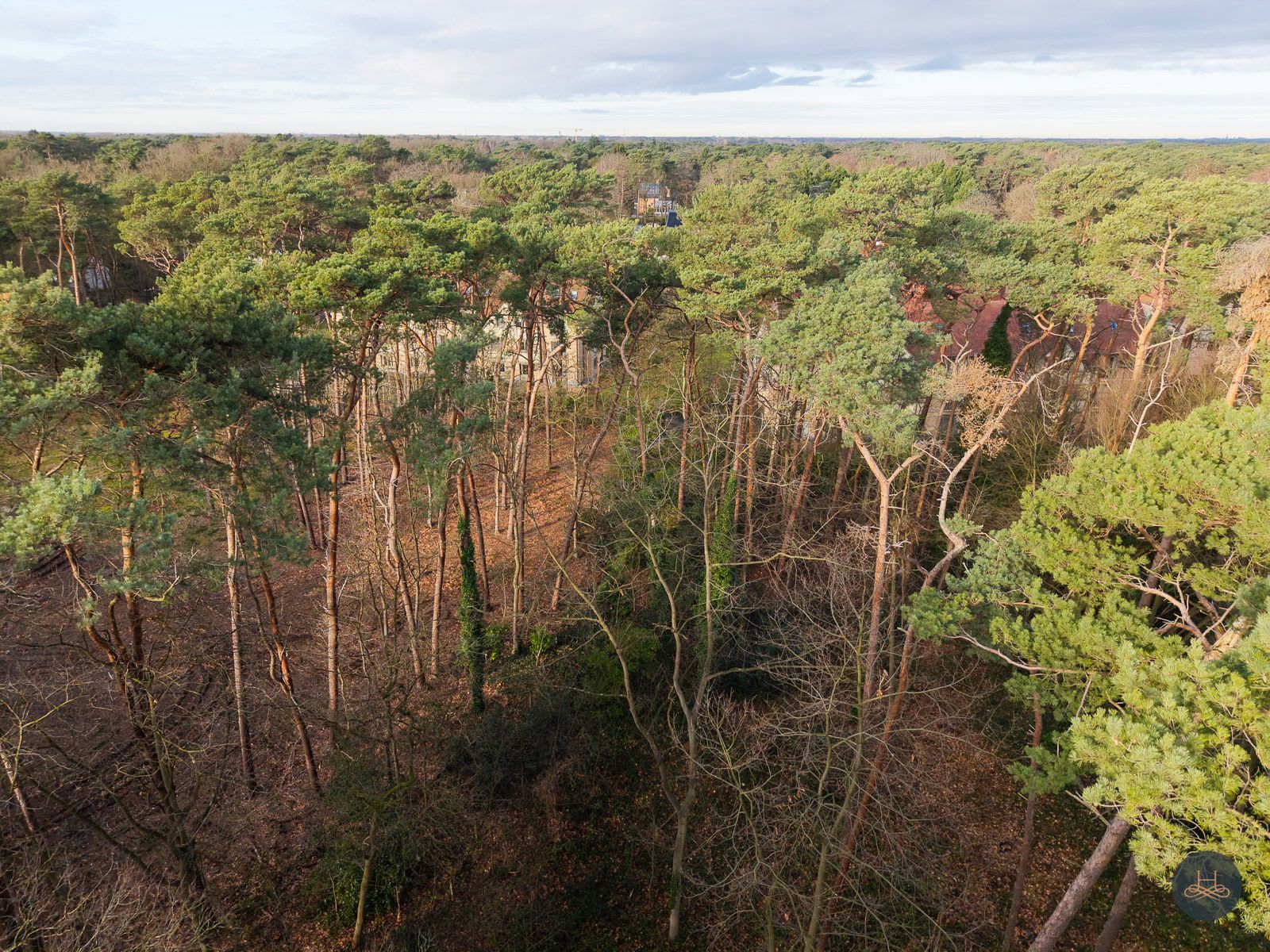 Prachtige bouwgrond gelegen in woonpark foto 3