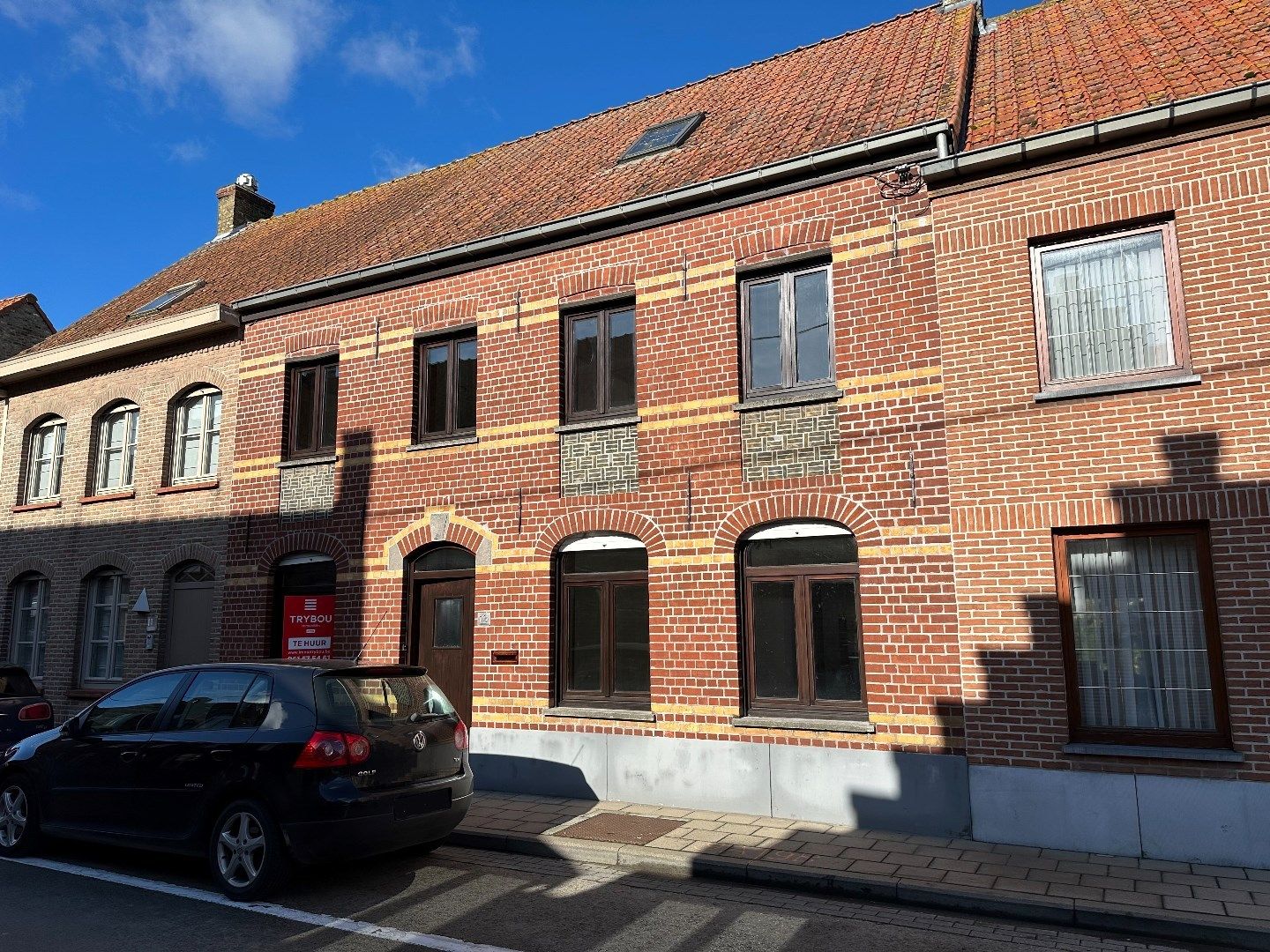 Verrassend ruime woning in het Centrum van vladslo foto {{pictureIndex}}