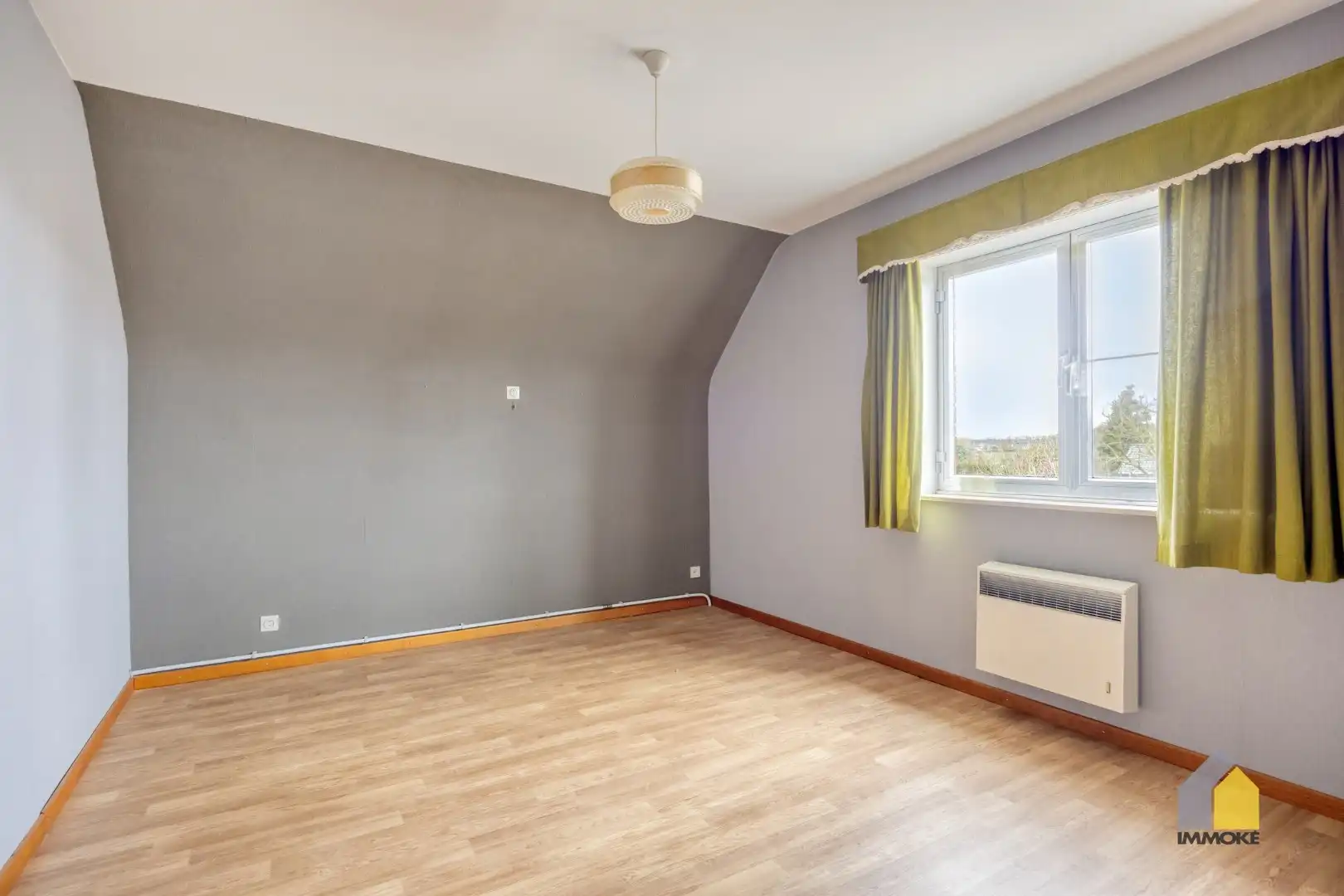 Neeroeteren: Op te frissen, vrijstaande woning op 8 a 53 ca met 5 slpks. foto 19