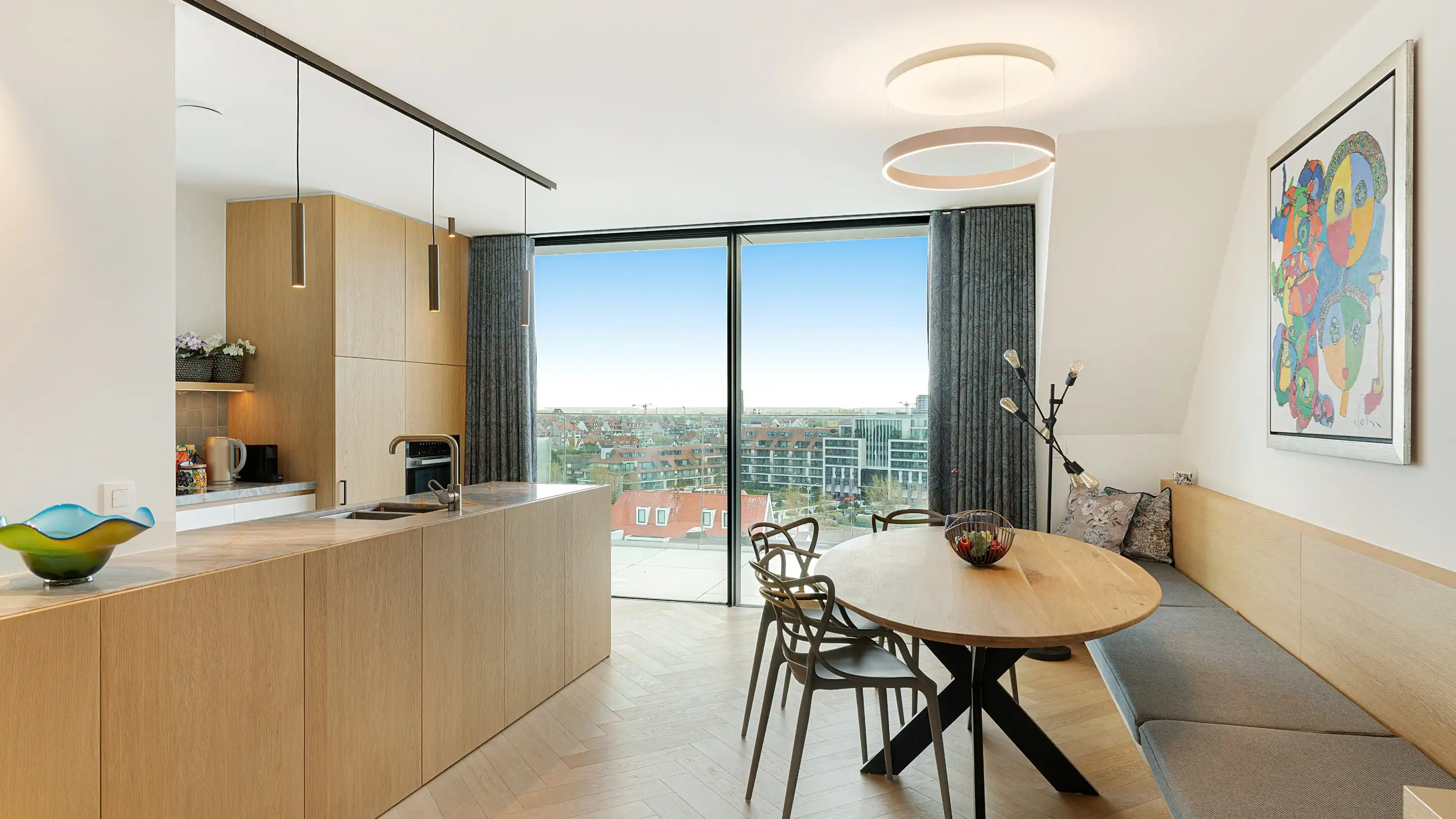 Exclusief en perfect afgewerkt appartement met unieke doorzichten op zee en het Knokse hinterland foto 7