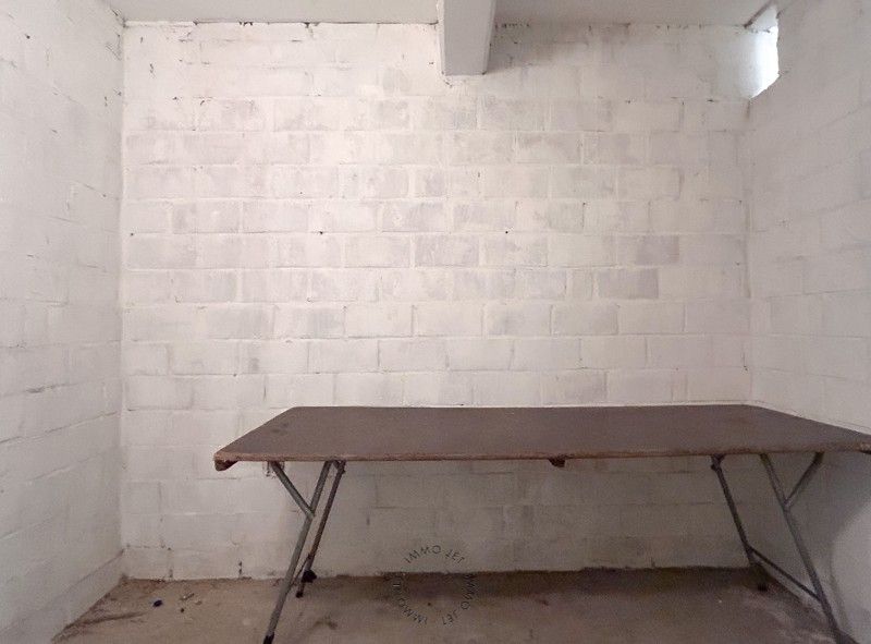 Instapklaar appartement met twee slaapkamers, terras en autostaanplaats in hartje Beveren foto 13