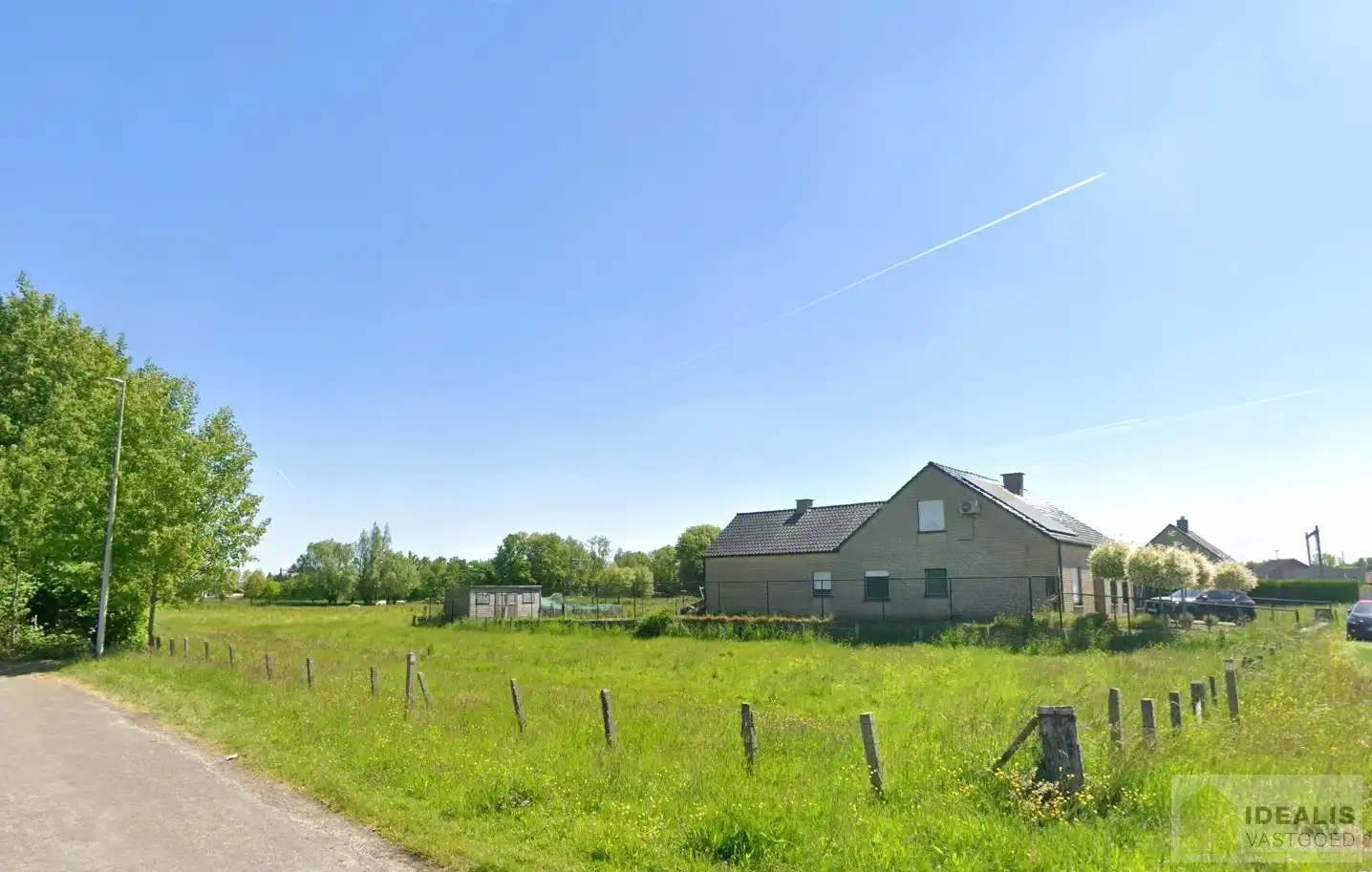 PRACHTIGE KAVEL MET GROEN VERGEZICHT (9A 35CA) OP HEERLIJK RUSTIGE LOCATIE. foto 3