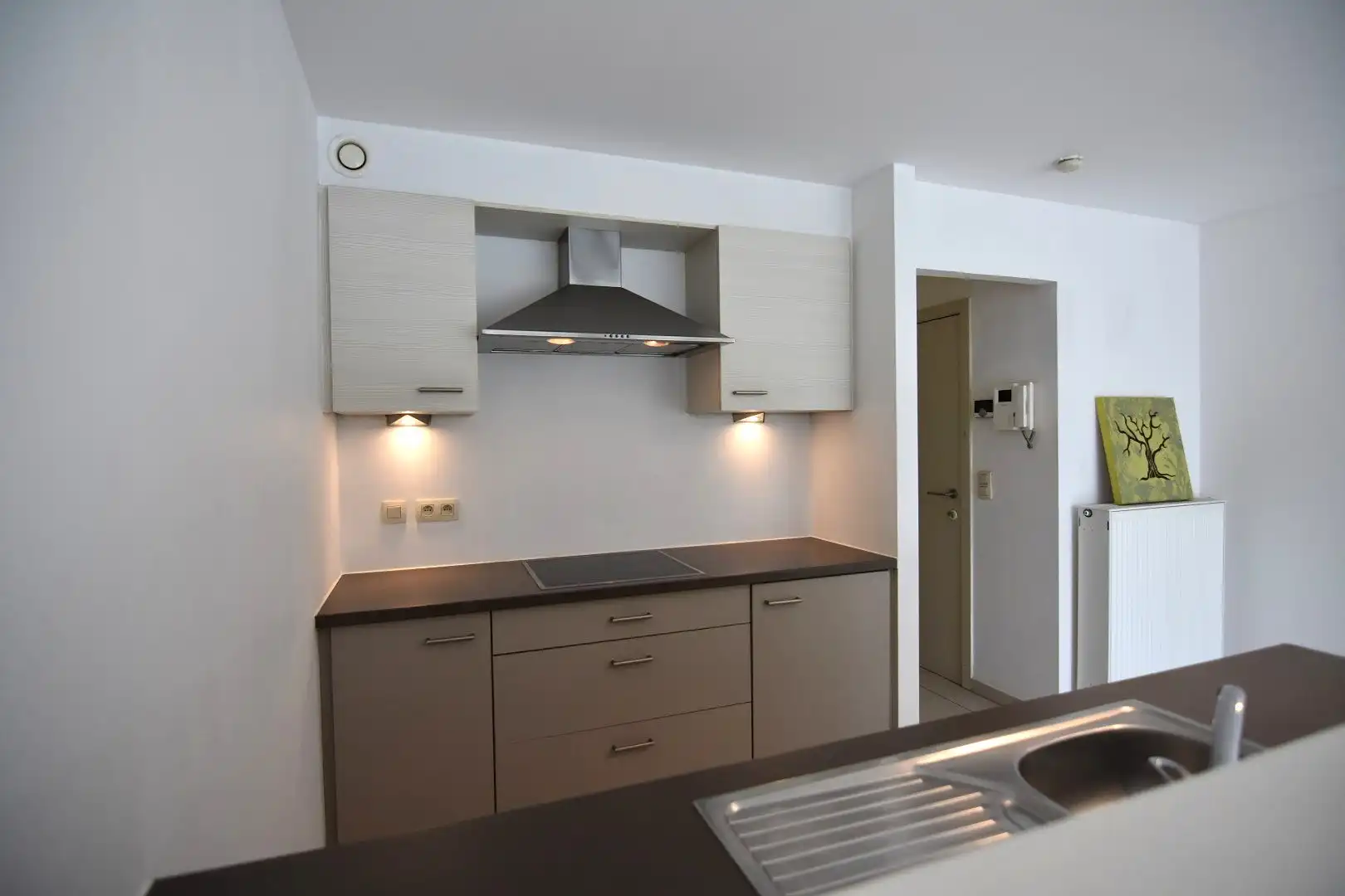 Lichtrijk 1-slpk appartement in centrum Roeselare foto 8