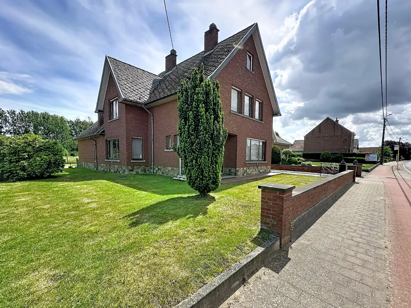 Ruime woning met veel potentieel in Tielt-Winge! foto 2