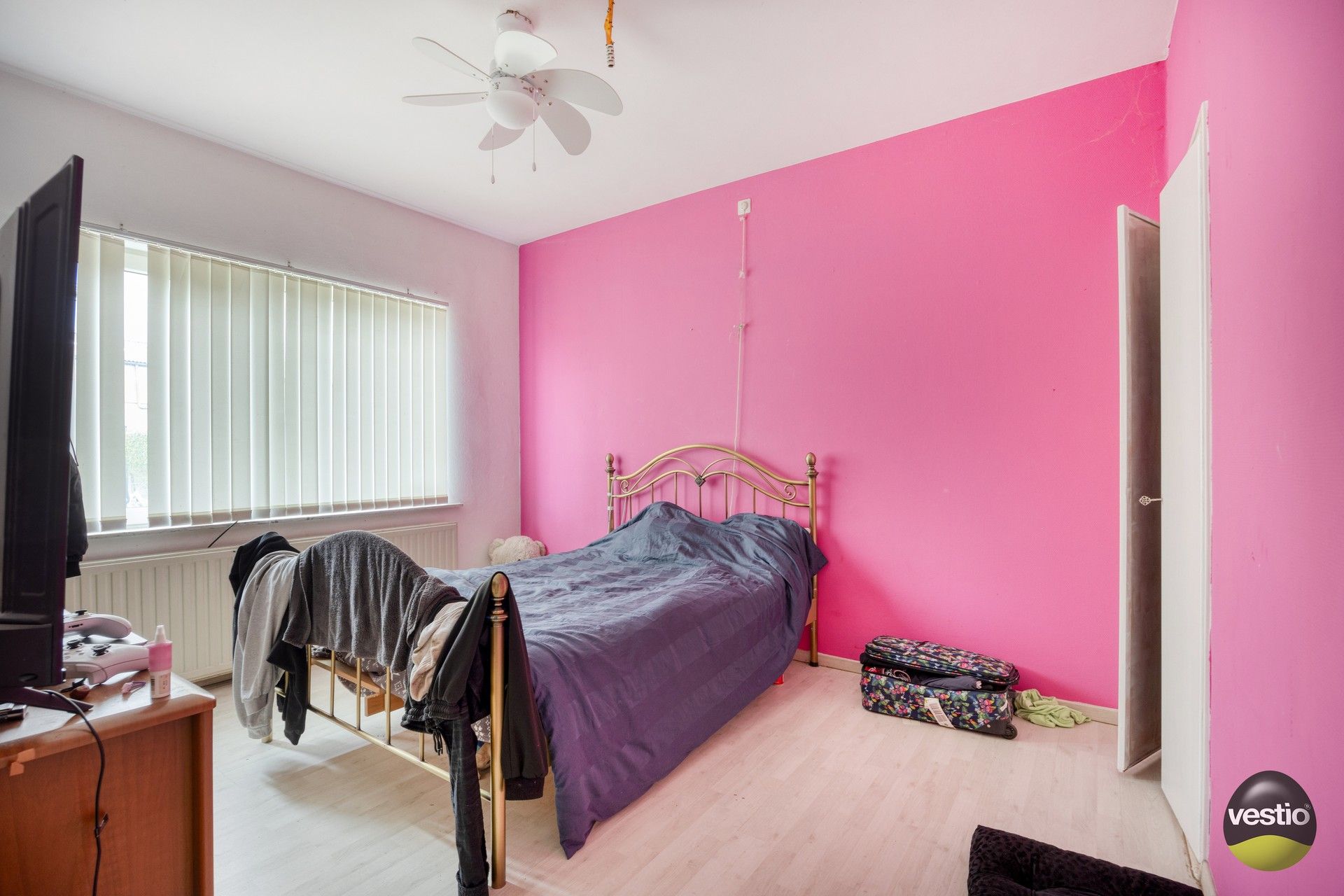 OP TE FRISSEN OB IN HET LANDELIJKE GROTE SPOUWEN foto 12