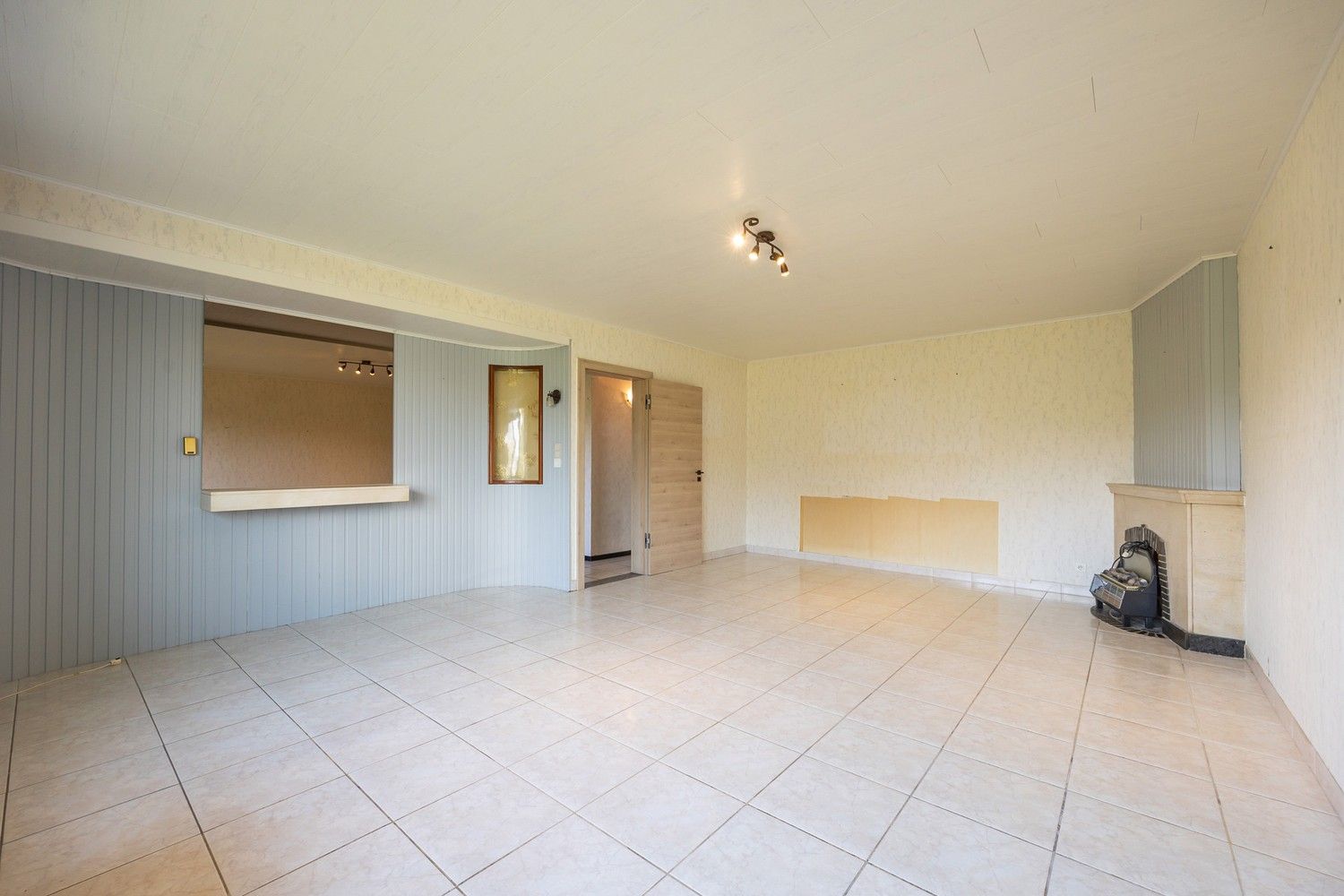 Ruim en lichtrijk appartement met zicht op Kiel Park foto 4