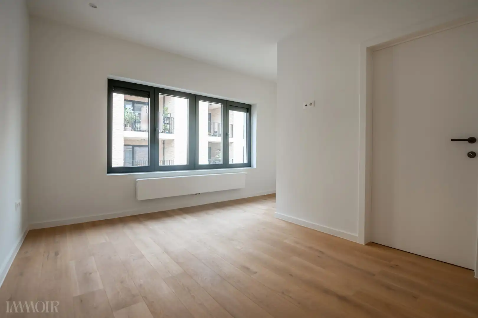 Unieke, volledig gerenoveerde woning met zwembad te Herentals foto 21