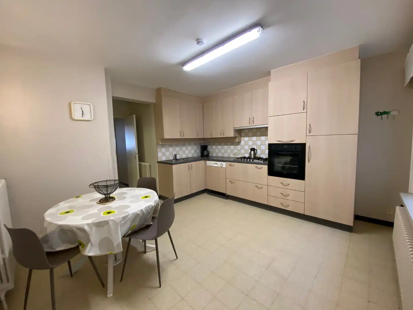 Ruim appartement met garage inbegrepen - zijdelings zeezicht  foto 5