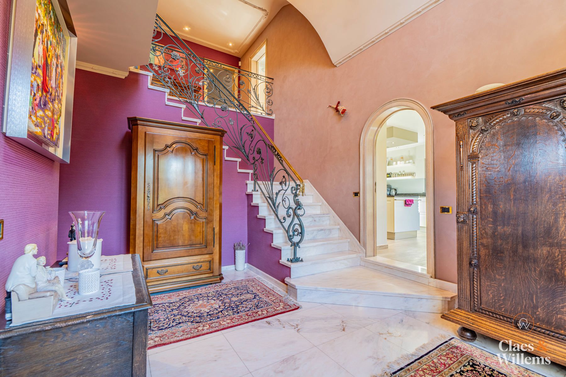 Ruime gezinswoning met praktijk- of kantoorruimte foto 10