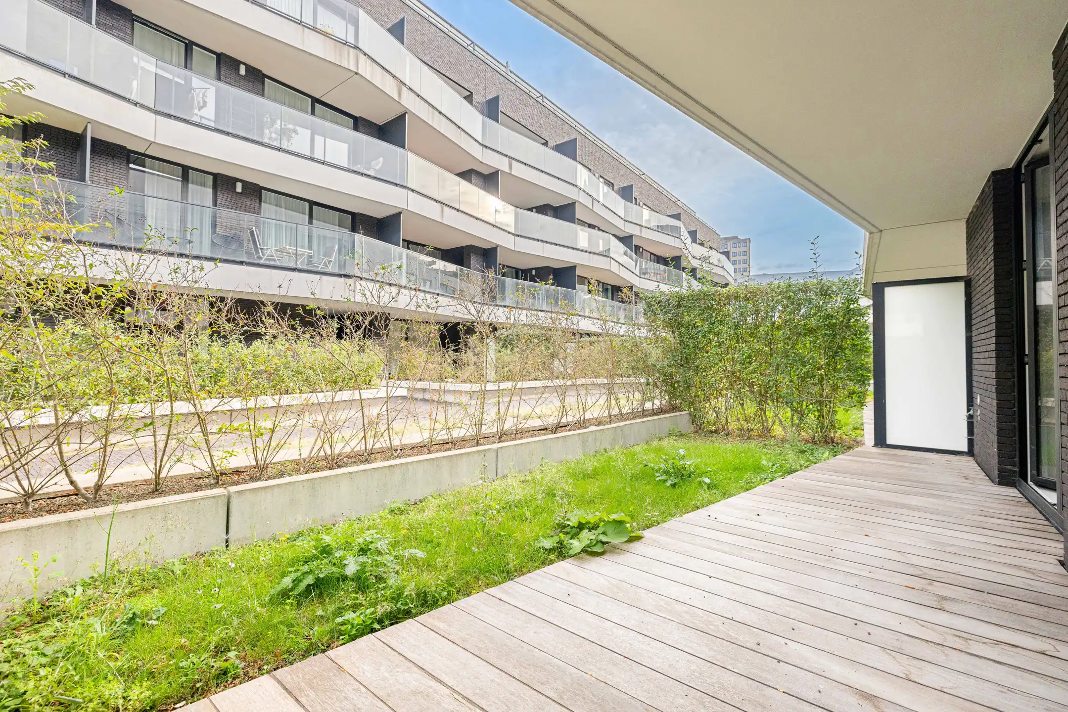 Studio met tuin en parkeerplaats (MOTOR tegen meerprijs) foto 6