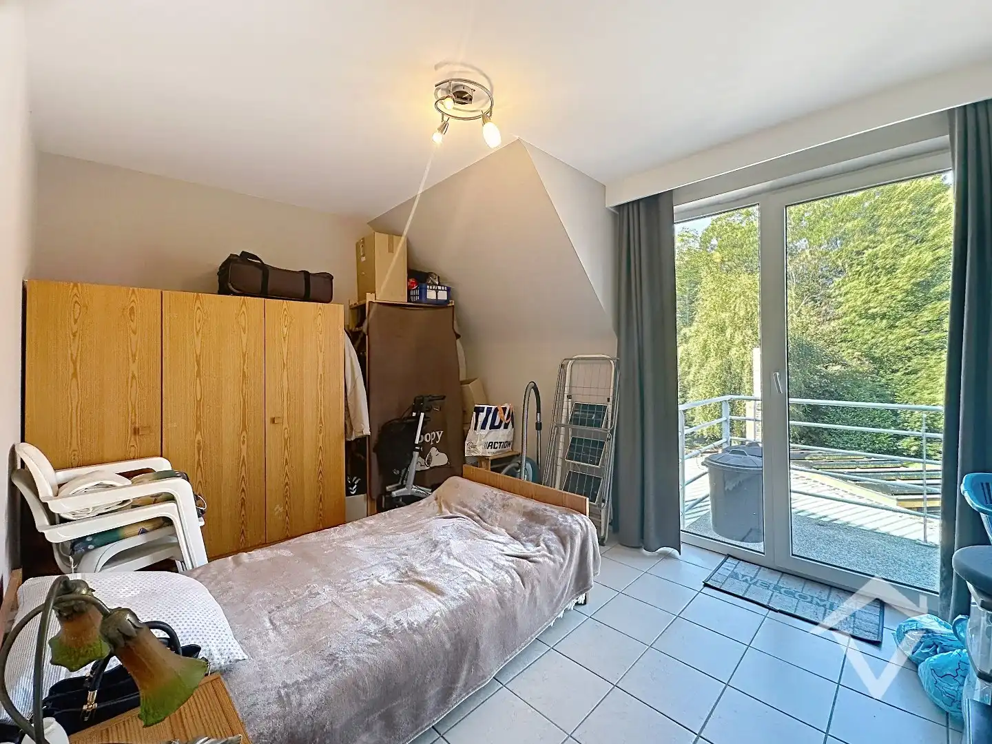 Appartement met 2 slaapkamers en 2 terrassen te Koekelare  foto 13
