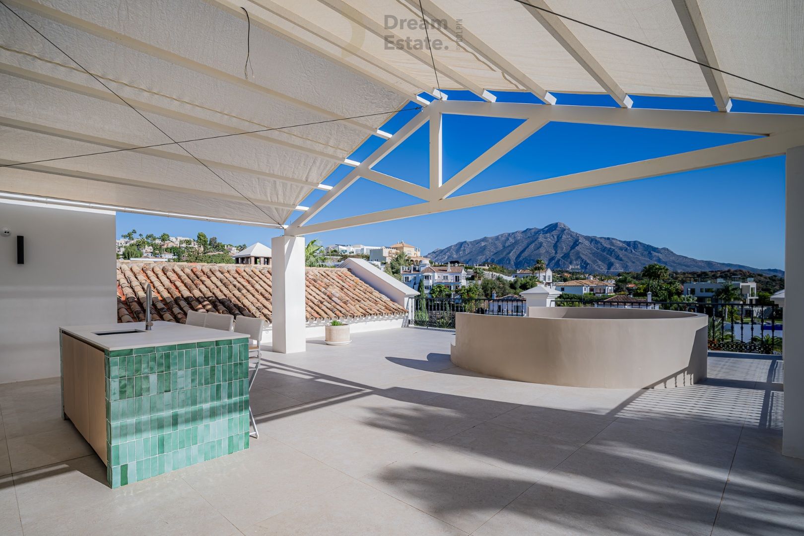 Spectaculaire villa in een exclusieve wijk te Benahavis. foto 15