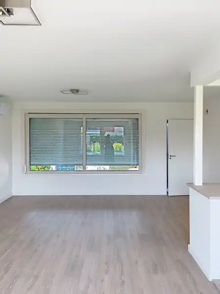 GERENOVEERDE WONING TE HUUR foto 2