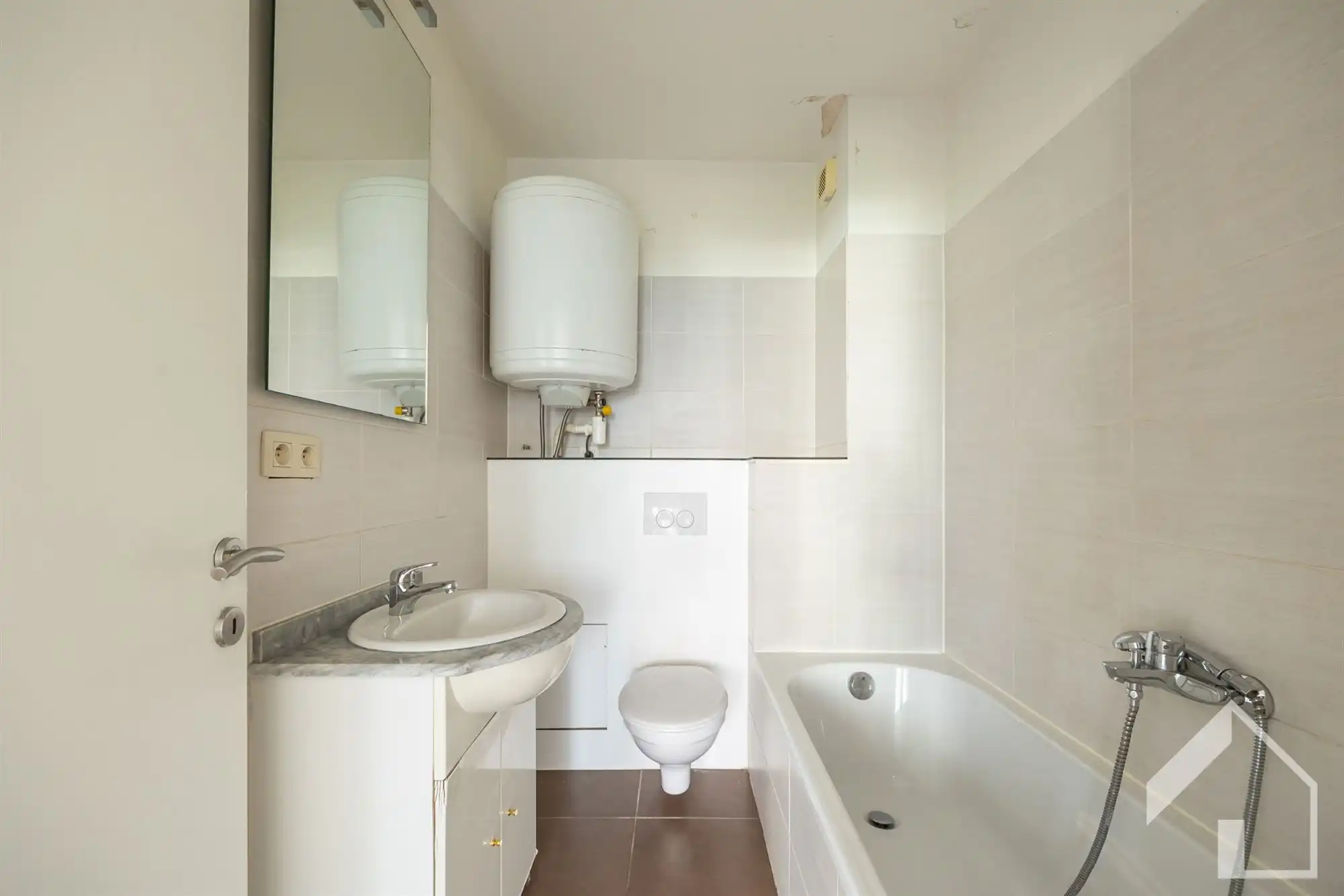 Opbrengsteigendom bestaande uit 7 studio's: mooi rendement! foto 13