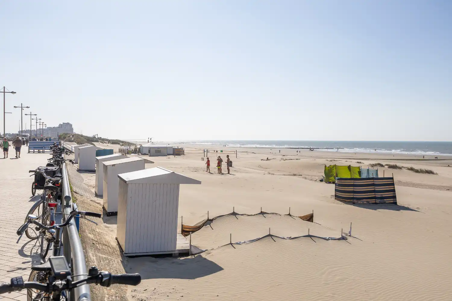 Gezellig studio met terras en frontaal zeezicht in Middelkerke foto 16