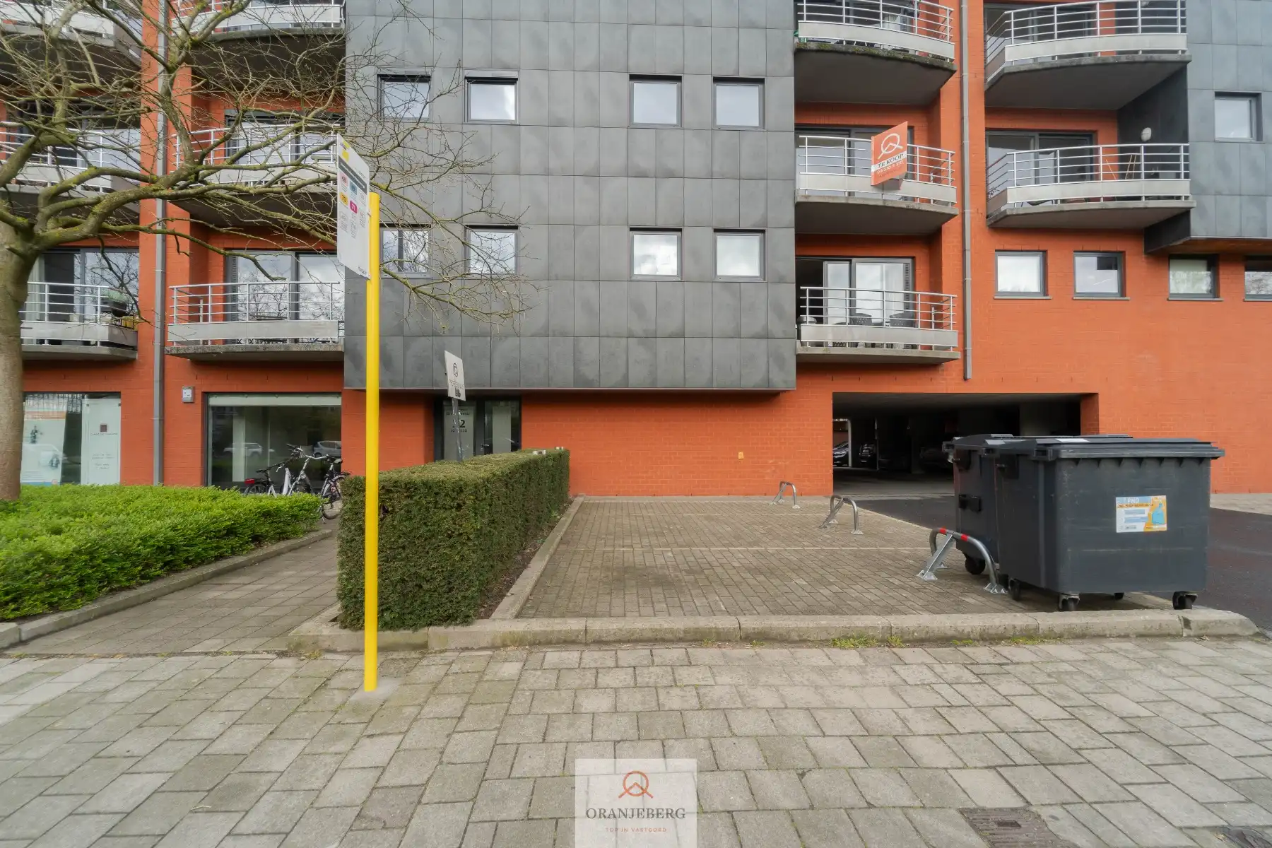 Ruim 3 slpk-appartement met bovengrondse staanplaats nabij Sterre! foto 29