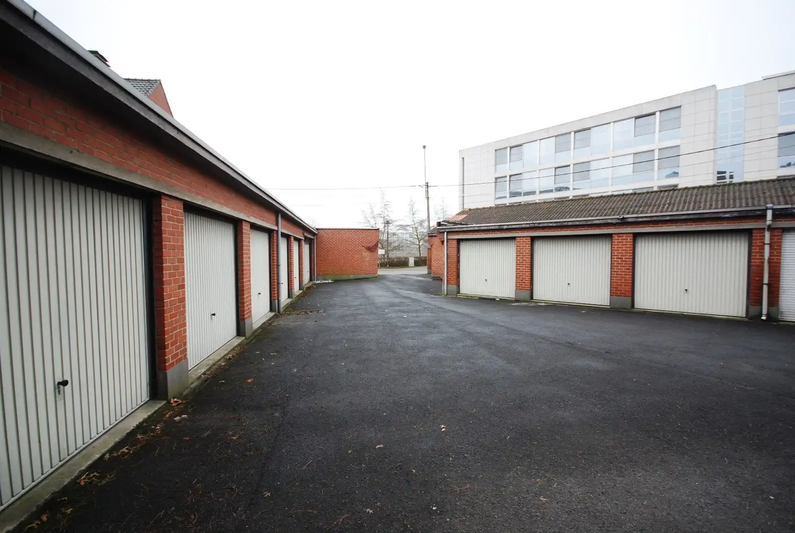 GARAGE 1 RONDEKOM  foto 4