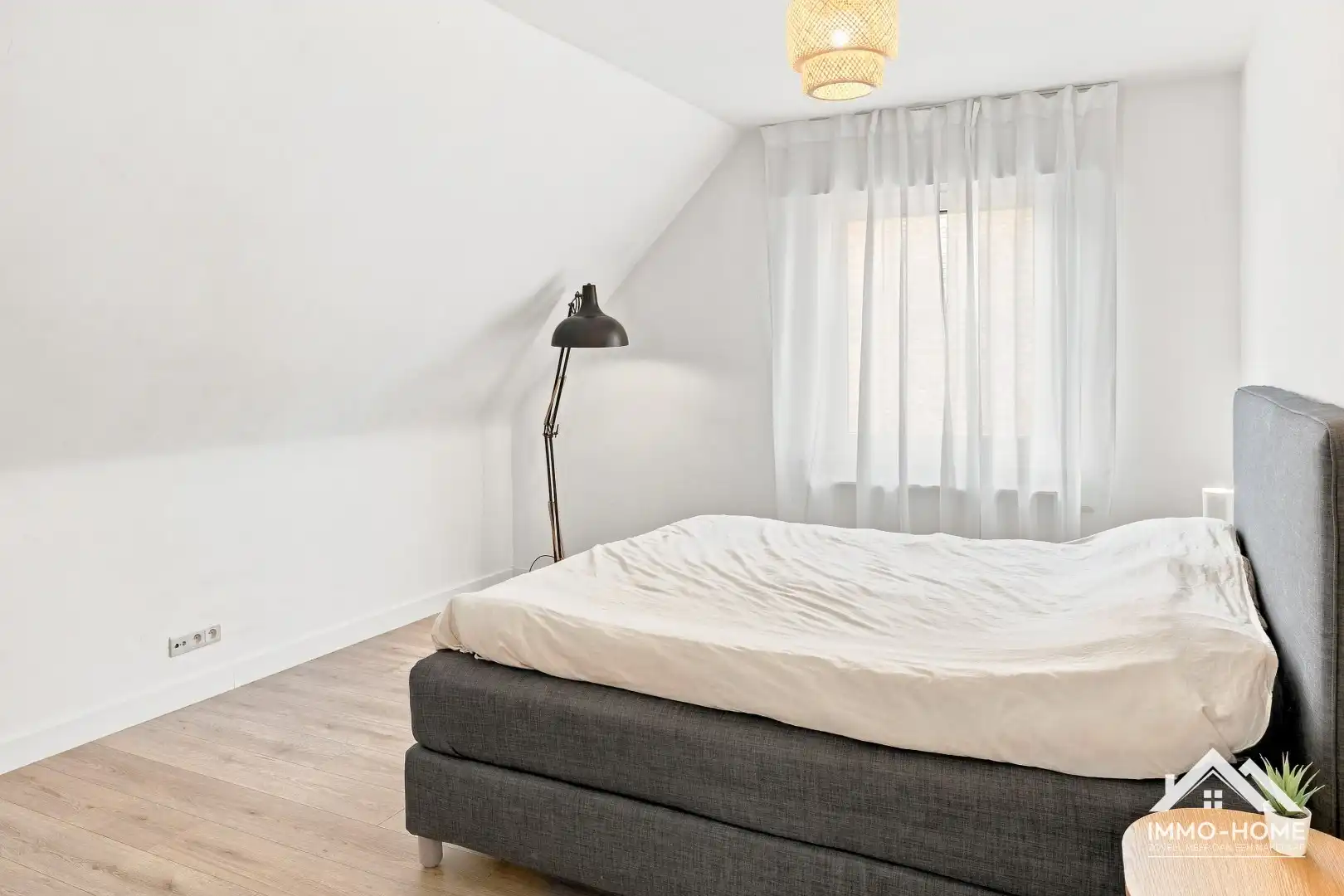 Knappe vrijstaande woning met ruime grond op landelijke ligging!  foto 16