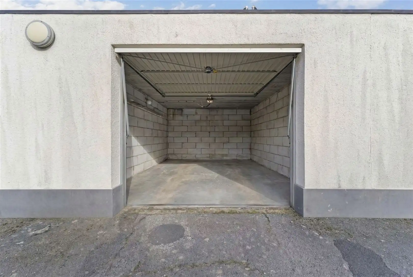 TE KOOP: Gelijkvloers appartement met 2 slaapkamers te Koersel! foto 13