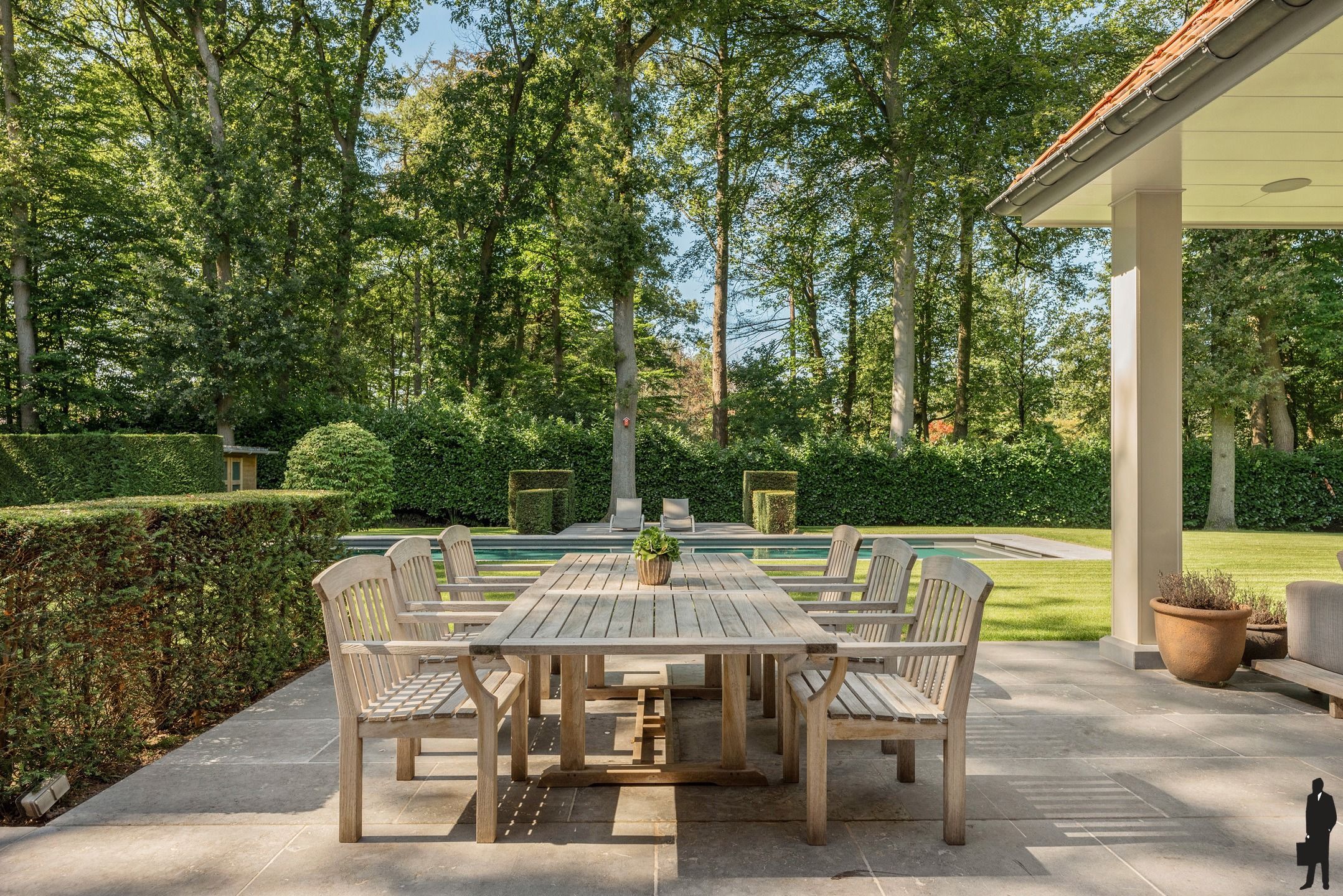 Rietgedekte en tot in de puntjes afgewerkte klassevilla foto 32