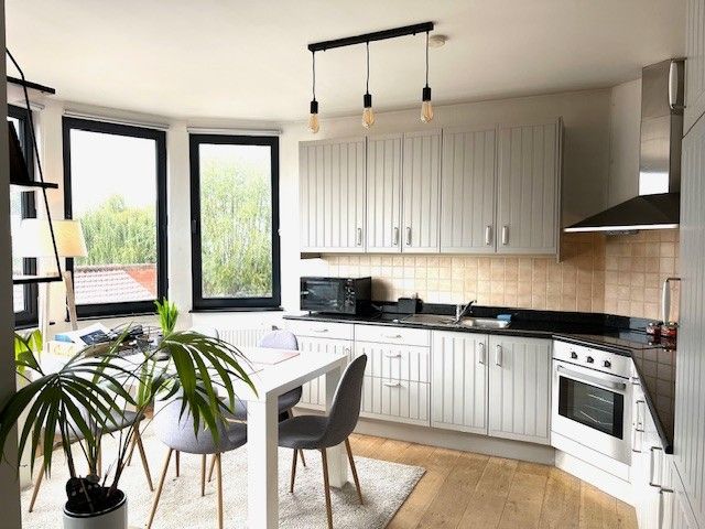 Hoofdfoto van de publicatie: INSTAPKLAAR EN COMFORTABEL APPARTEMENT MET 2 SLAAPKAMERS