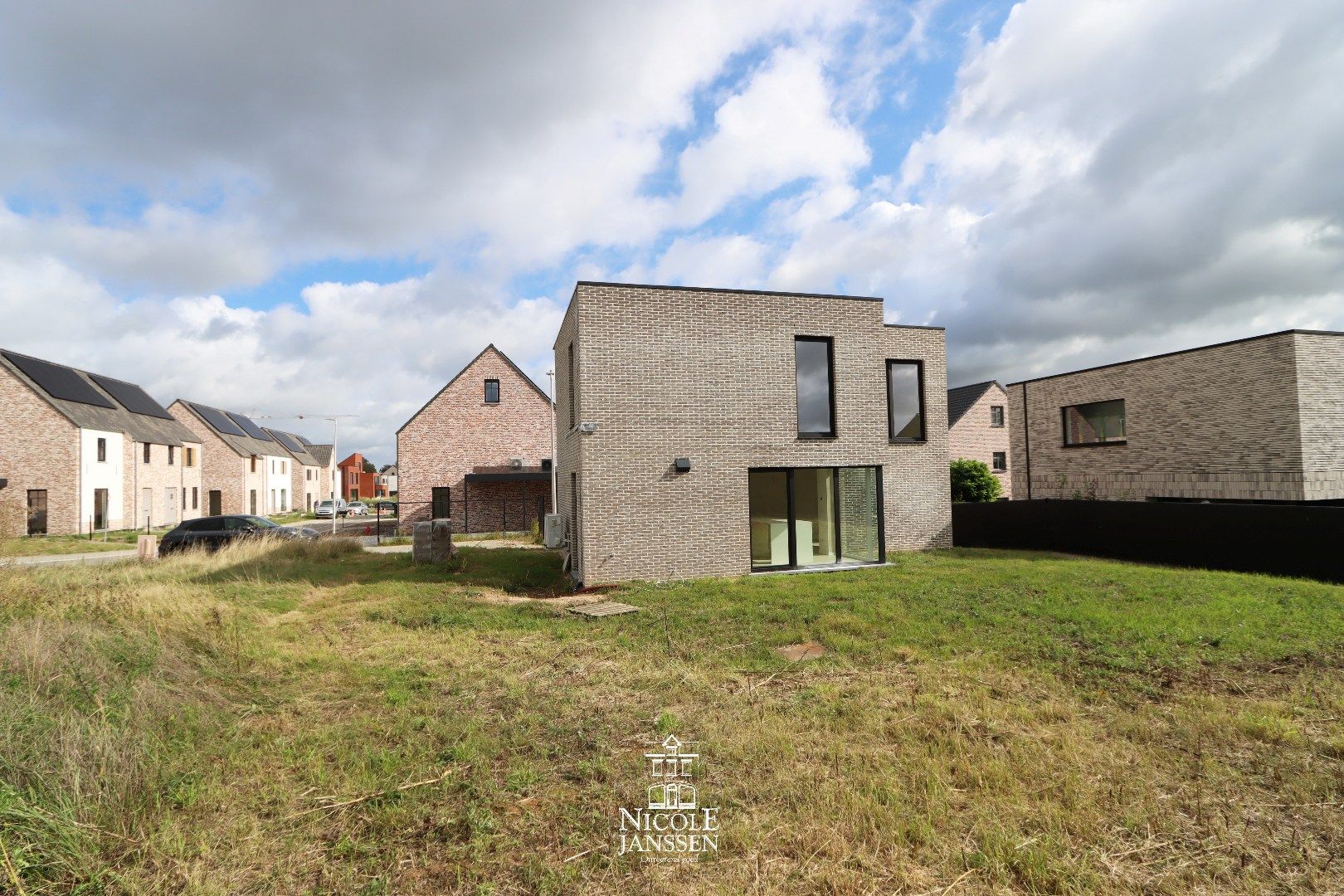 Vrijstaande nieuwbouwwoning met 3 slaapkamers in een rustige omgeving foto 15