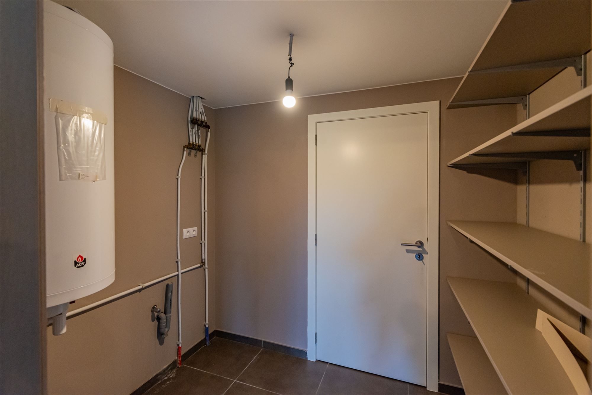 Prachtige woning met 3 slaapkamers foto 8