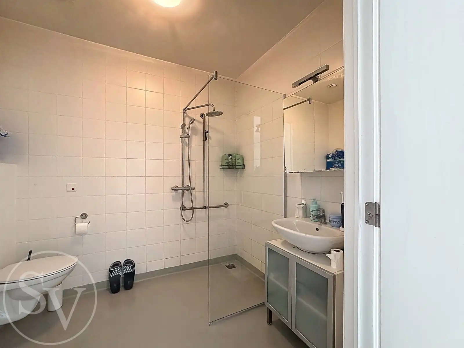 APPARTEMENT, 1 slpk, terras en PARKING. foto 6