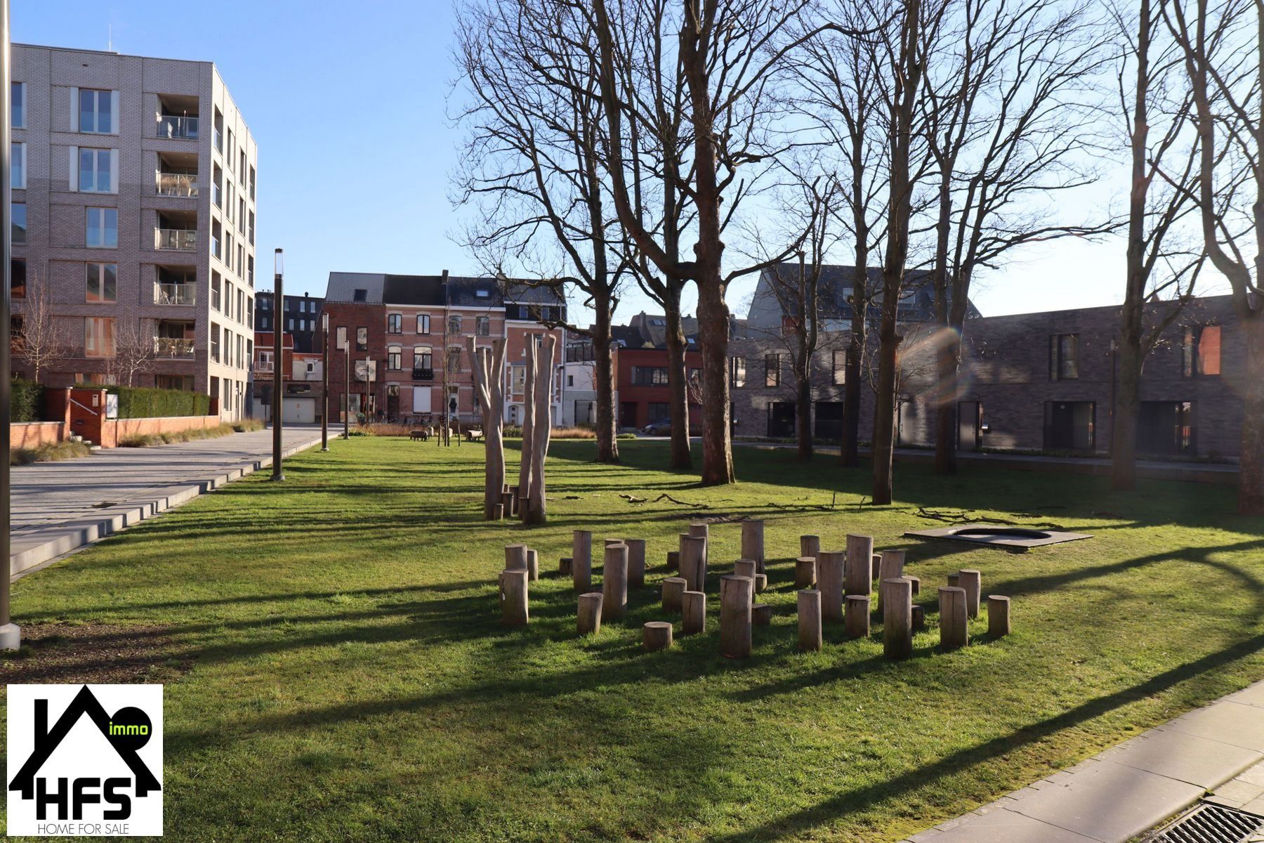 Ruimte, licht en luxe in voormalig Rijkswacht gebouw aan de rustige Tinel tuinen! foto 10