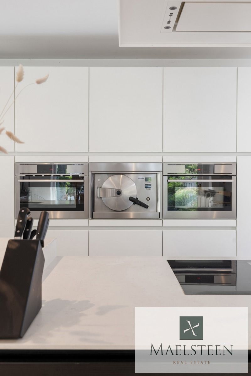 Instapklare villa op 835 m² te Sint-Michiels (Brugge) foto 14