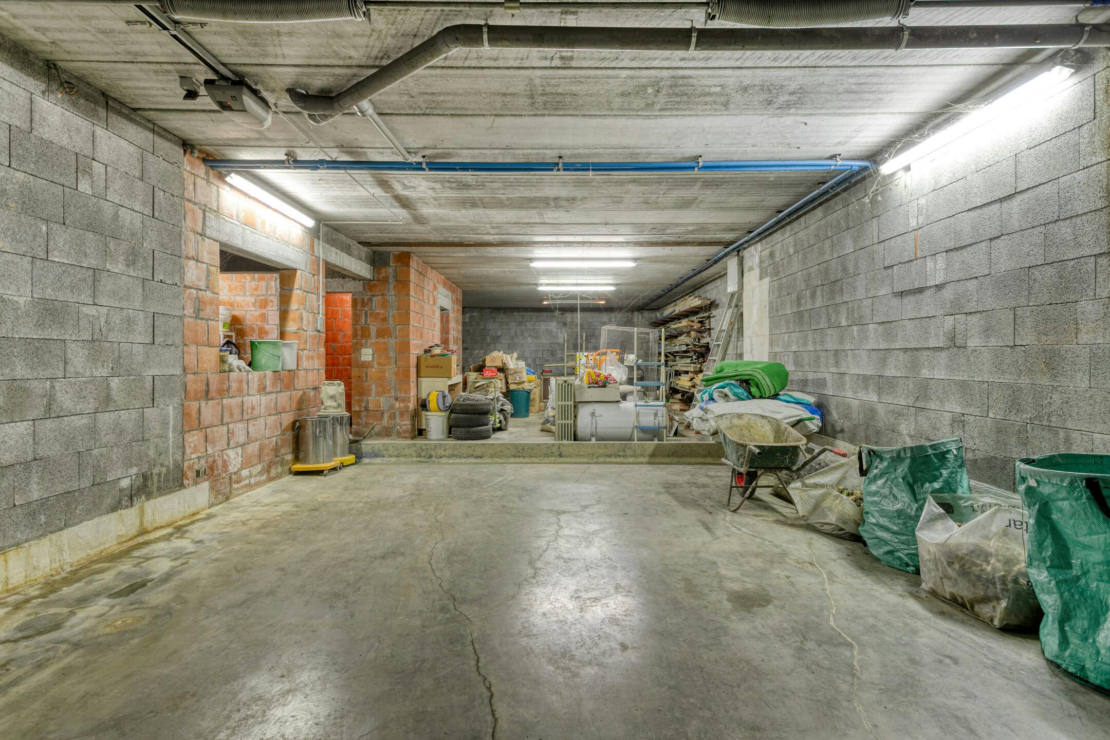 Ruime villa met 5 kamers te koop in Desselgem foto 28