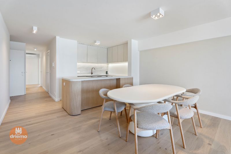 EXCLUSIEF DRIESLAAPKAMER APPARTEMENT MET FRONTAAL ZICHT OP ZEE EN DUMONT WIJK foto 5