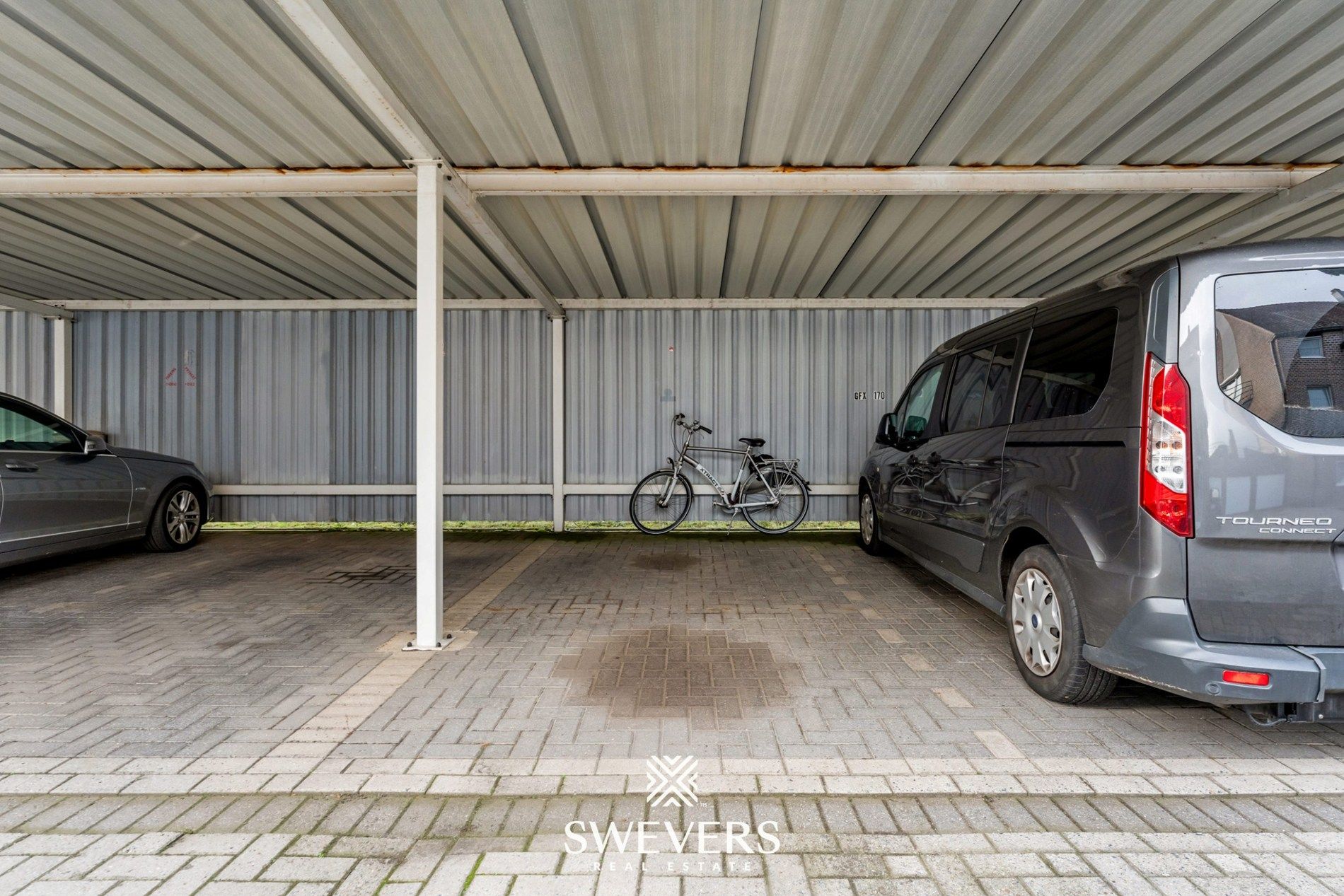 2-slaapkamer appartement met carport en aanwezigheid lift in Beringen foto 20