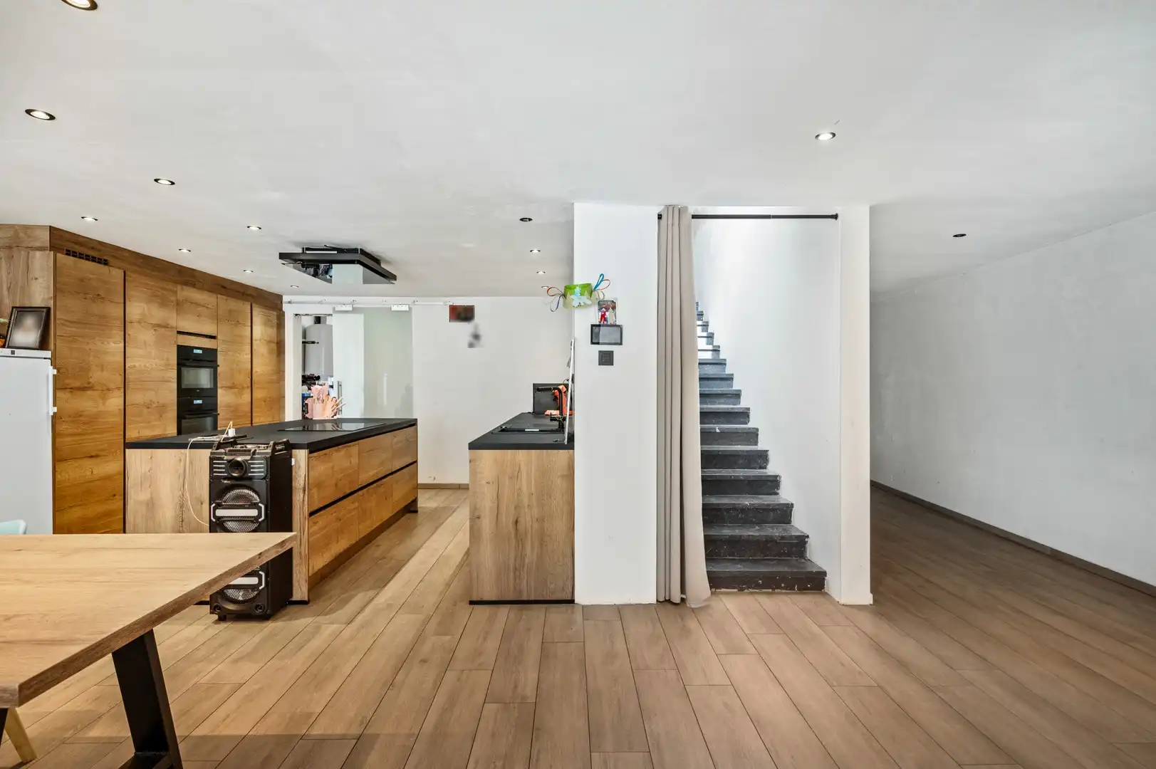 Veelzijdige eigendom met 5 slaapkamers en tal van mogelijkheden foto 5