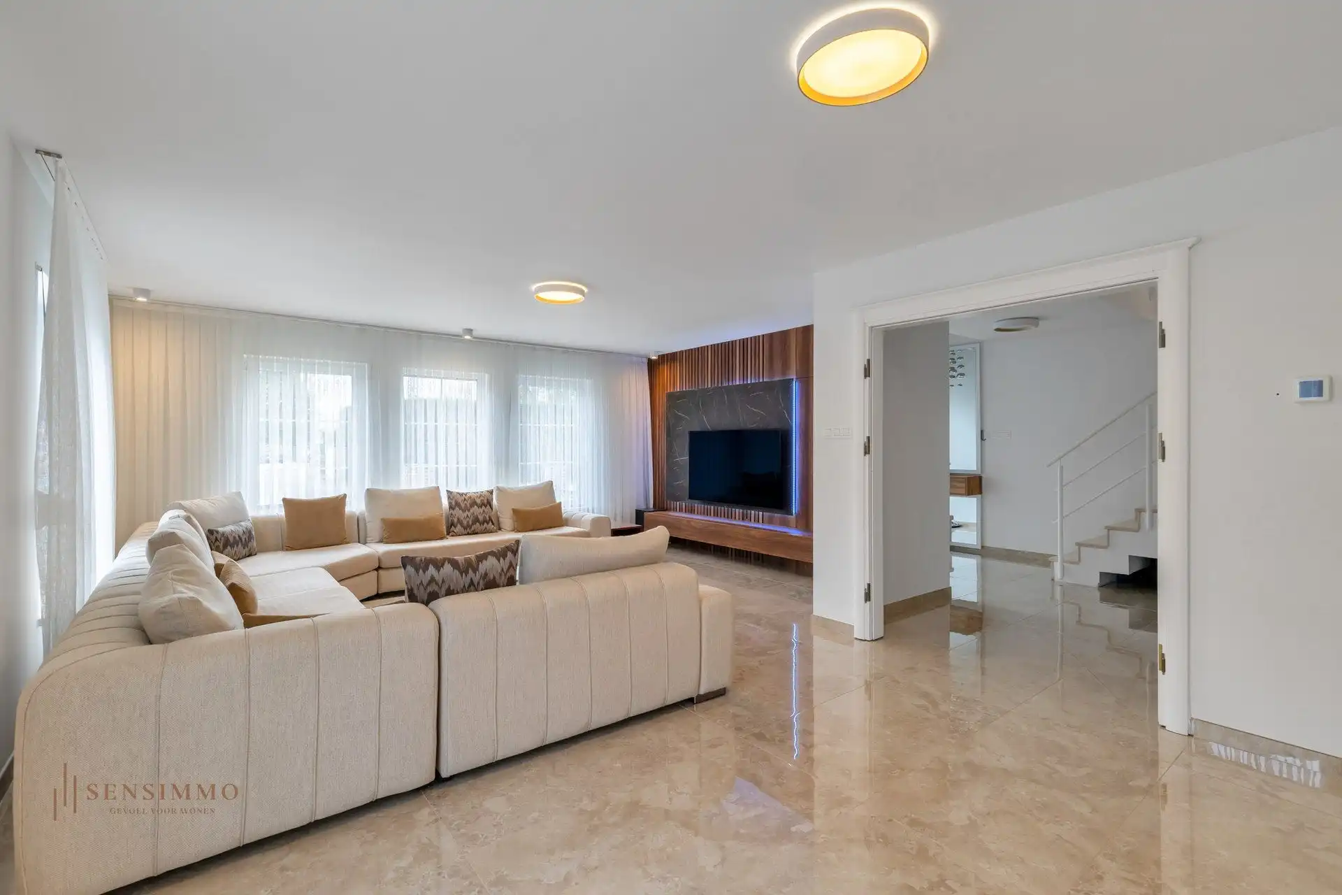 PURE ELEGANTIE, LUXUEUZE AFWERKING & EXCLUSIEF WOONCOMFORT IN EEN INSTAPKLARE DROOMWONING – EPC B! foto 9