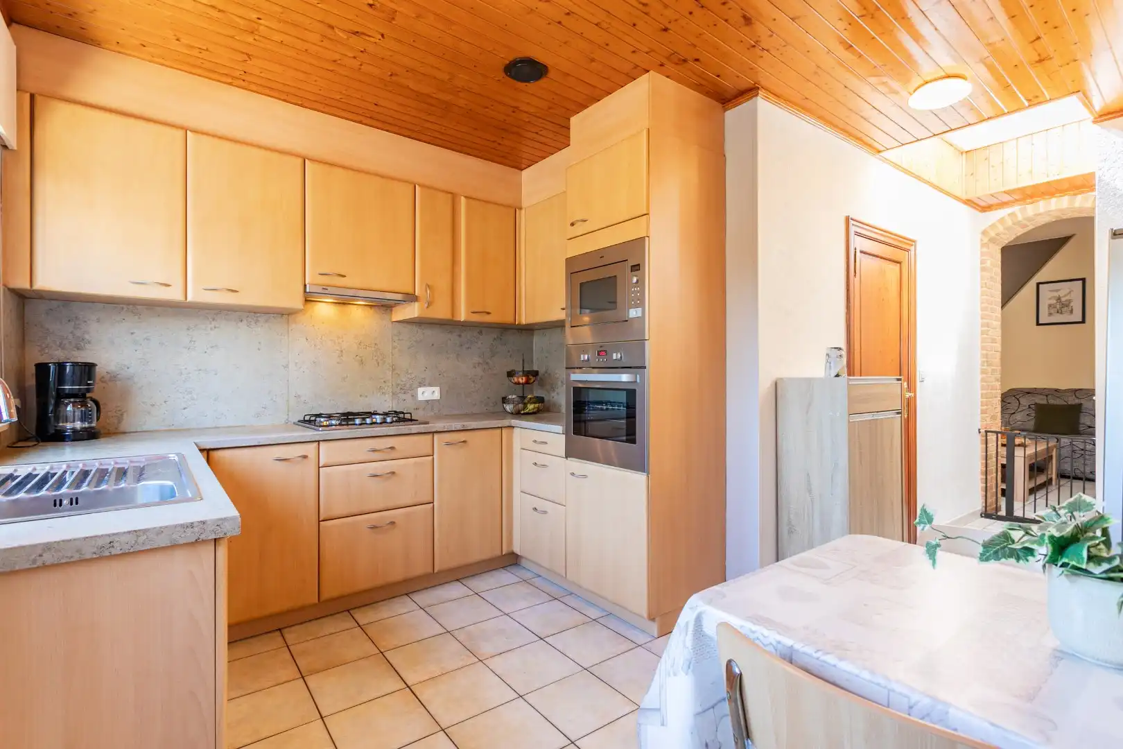 Instapklare woning met 2-3 slpk en tuin foto 10