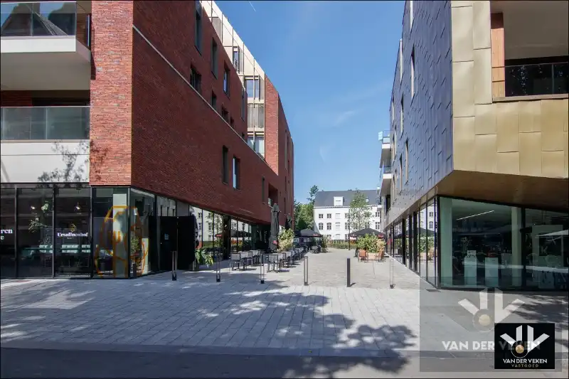 SERVICEFLAT 2 SLPK 2 BADK PAL IN CENTRUM HASSELT foto 23