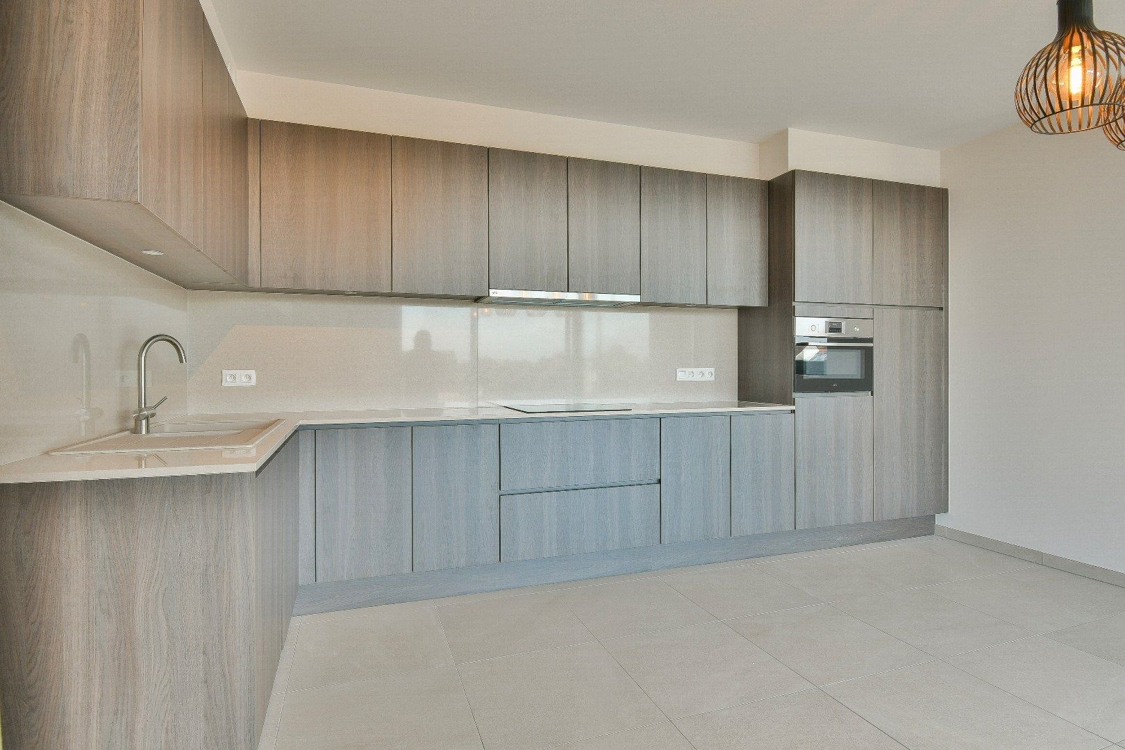 Nieuwbouwappartement met twee slaapkamers aan het kanaal van Oudenburg foto 4