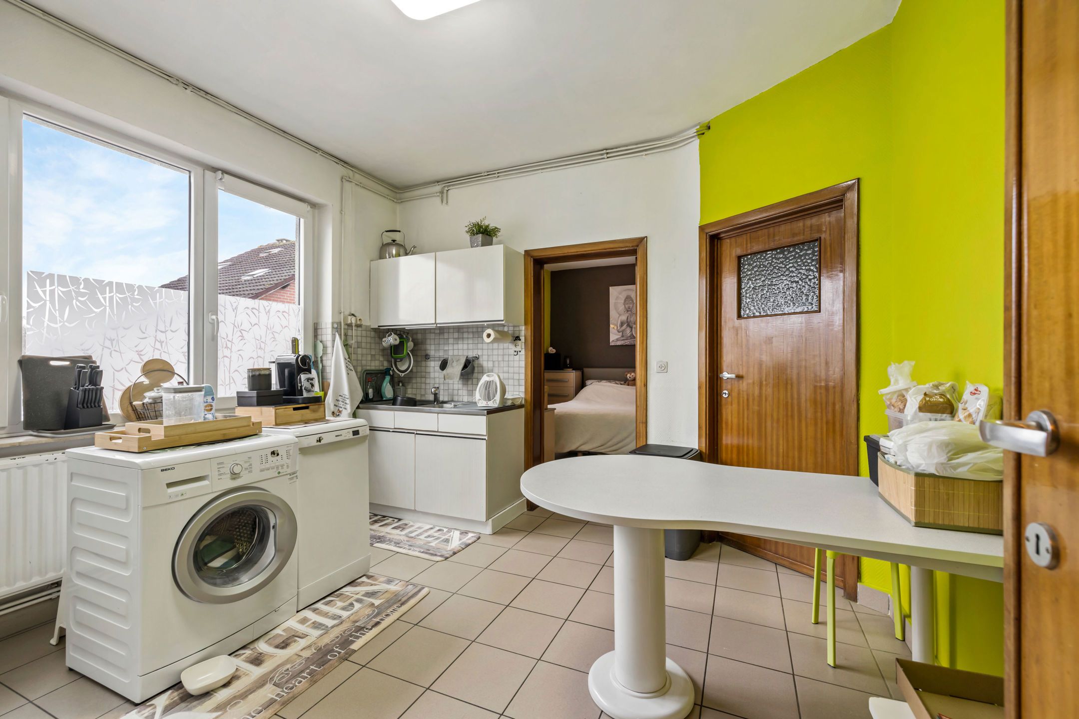 Gezellig appartement 2 slaapkamers met veel lichtinval foto 6