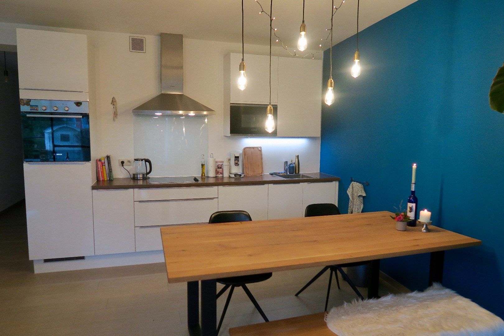 Bijna-nieuwbouw gelijkvloers appartement met tuin. foto 8