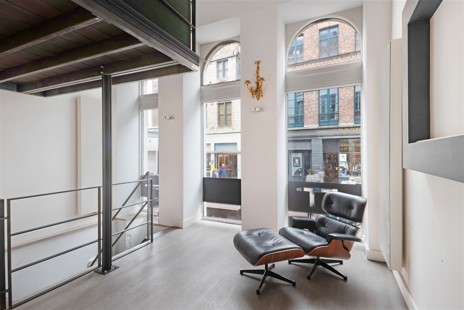 Unieke handelsruimte met studio in het centrum van Gent! foto 4