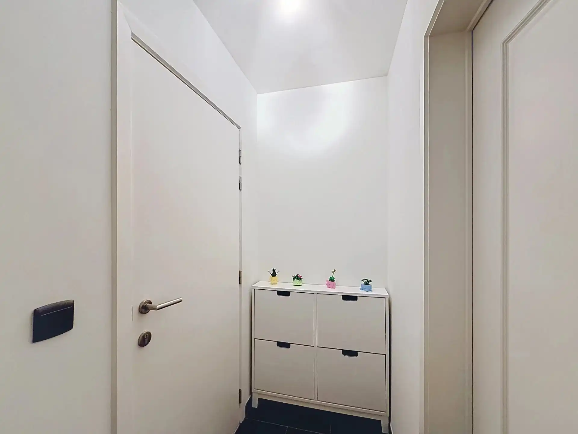 TE HUUR | Ruim gelijkvloers appartement met tuin foto 4