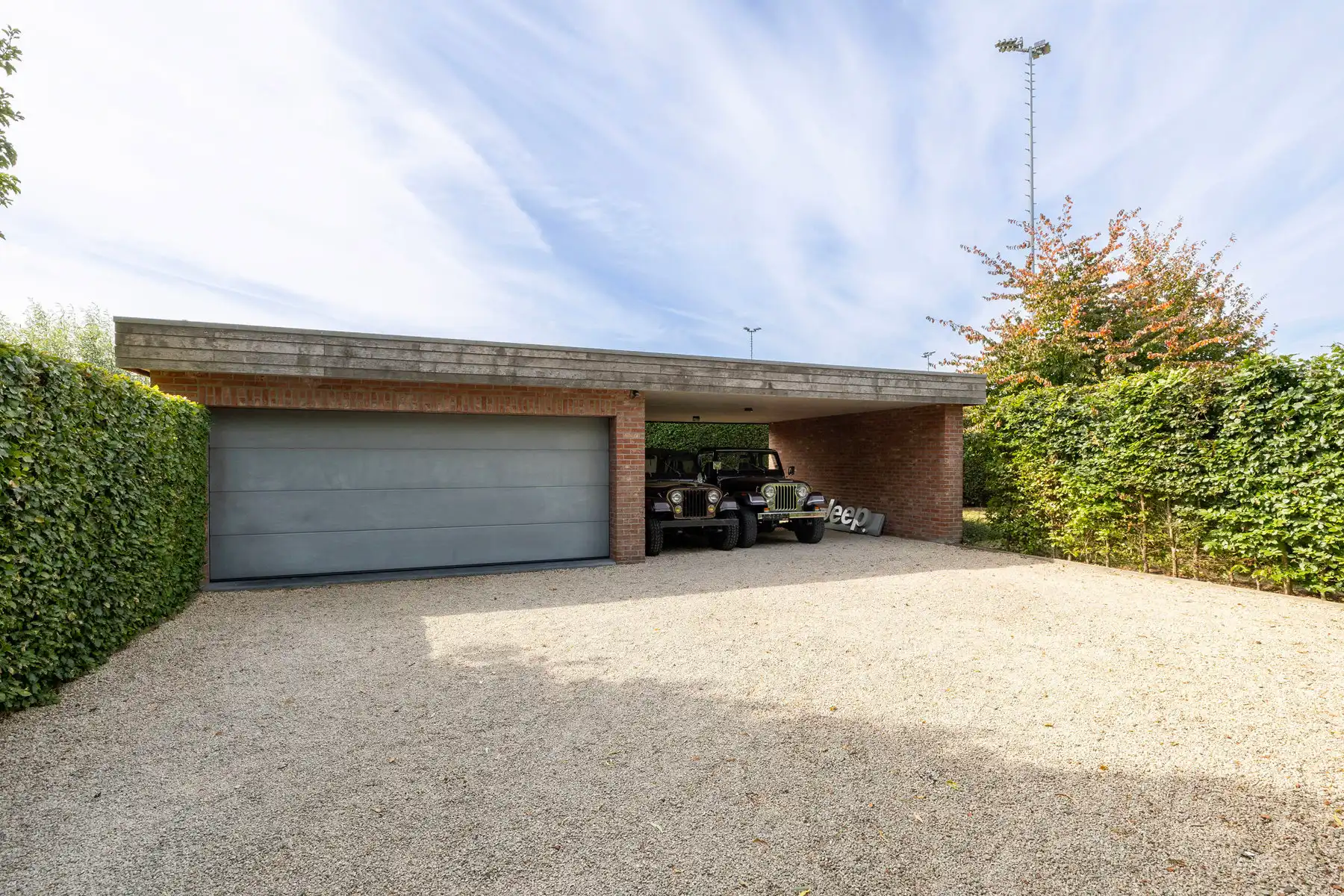 Moderne villa met zwembad op 1.282m² foto 30