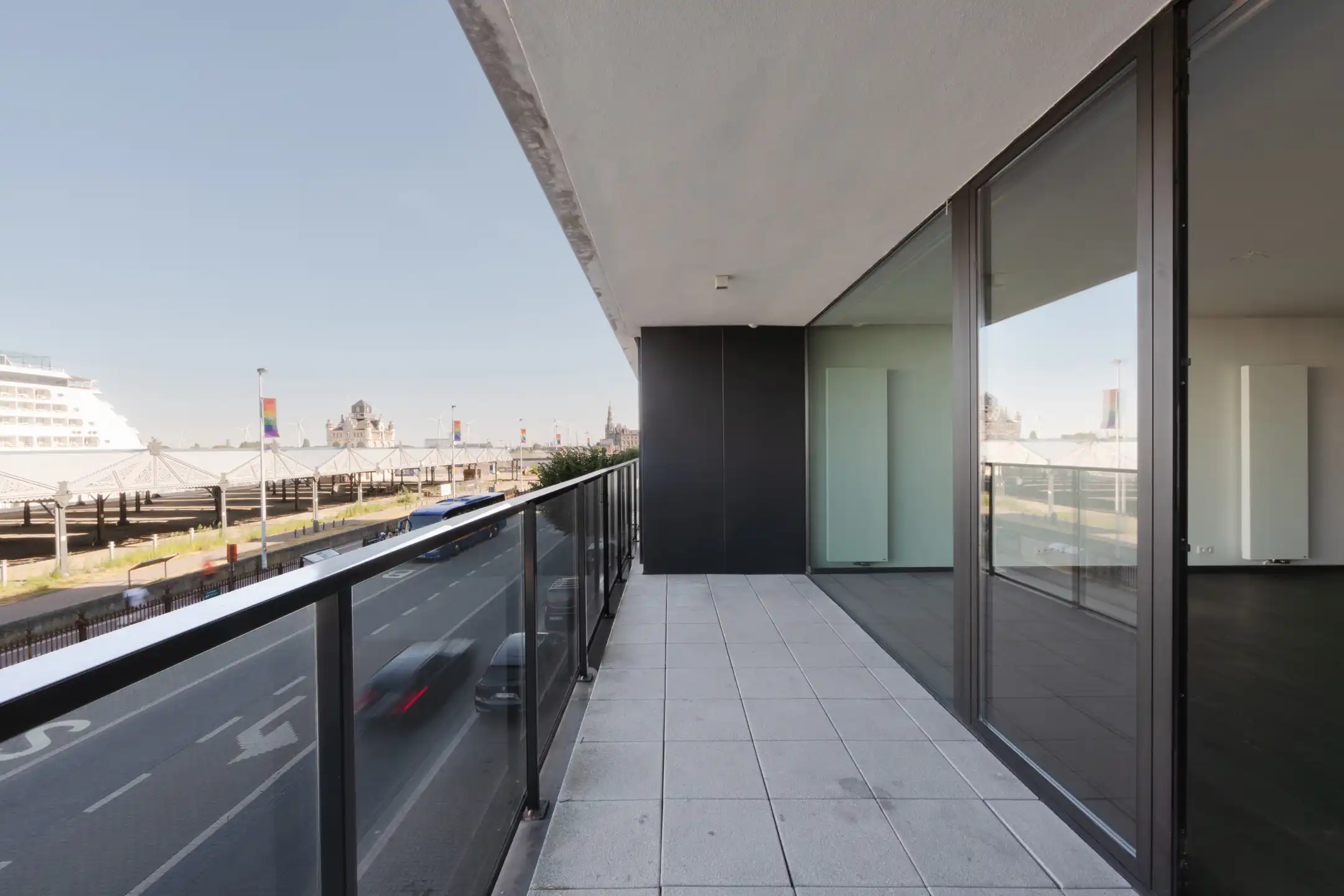 ANTWERPEN SCHELDEKAAIEN - Appartement met zicht op het Steen foto 6