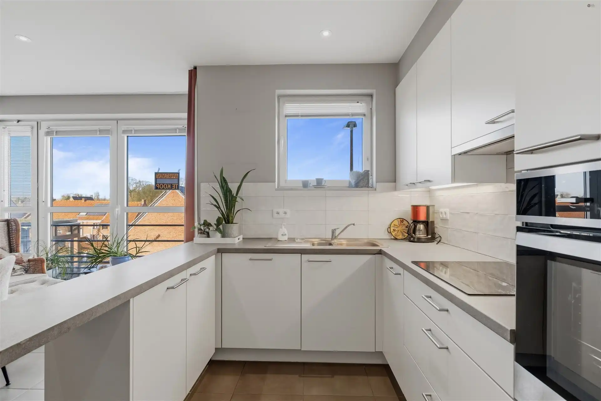 Perfect verzorgd tweeslaapkamer appartement te Moerbeke foto 6