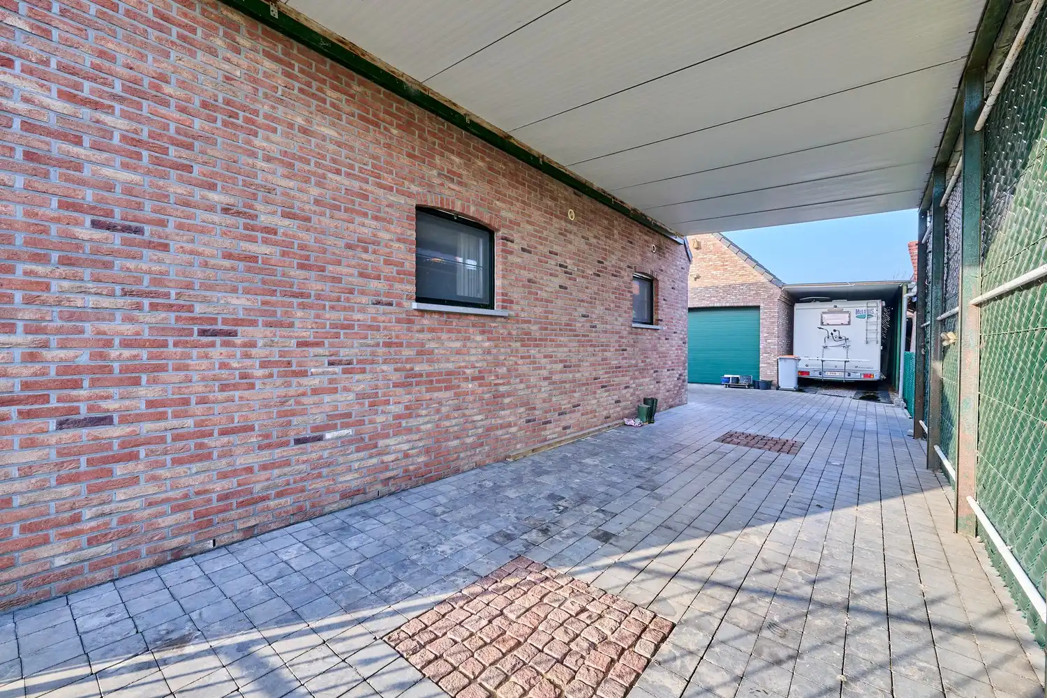 Charmante landelijk gelegen eengezinswoning volledig onderkeldert en ruime vrijstaande garage foto 21