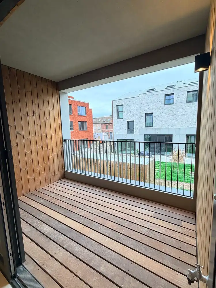 Hoogwaardig afgewerkt nieuwbouwappartement met 2 slaapkamers + kelderberging en staanplaats foto 14