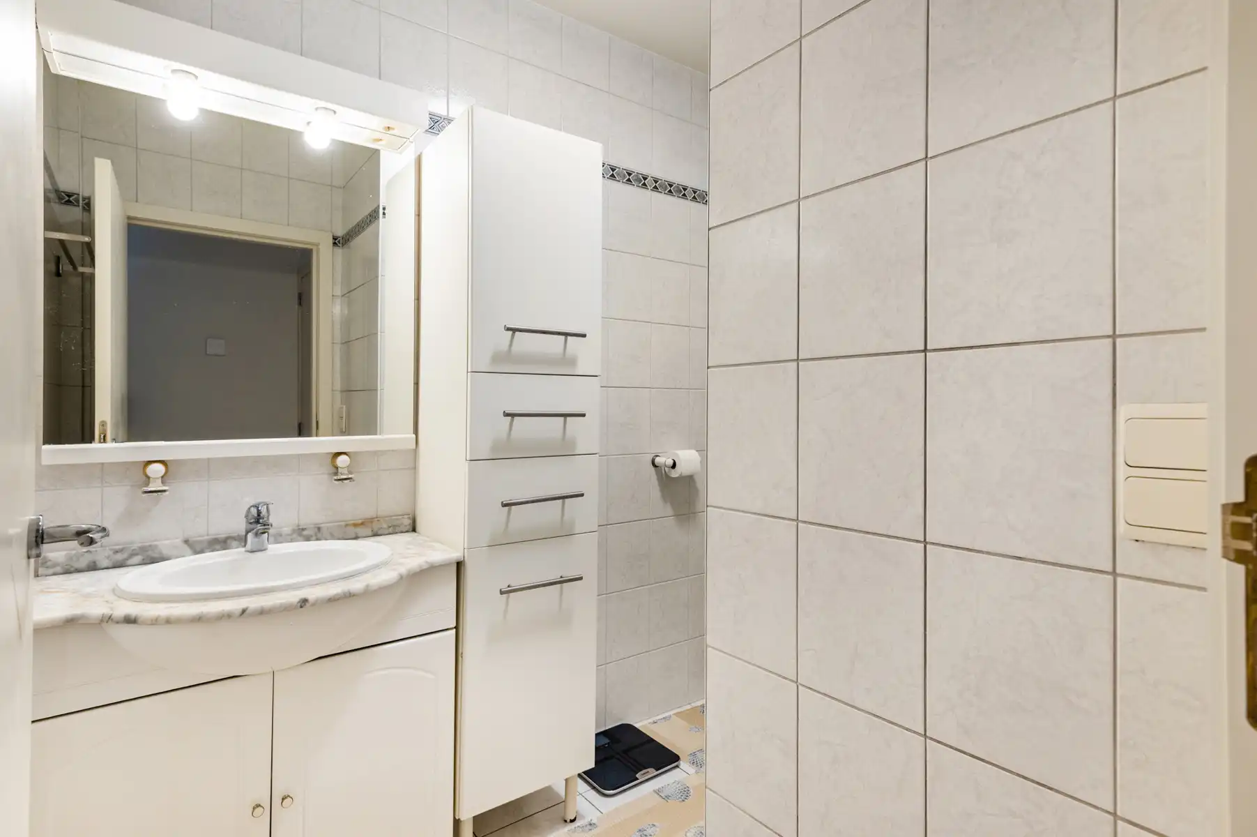 Gelijkvloers appartement met ZW-tuin foto 15
